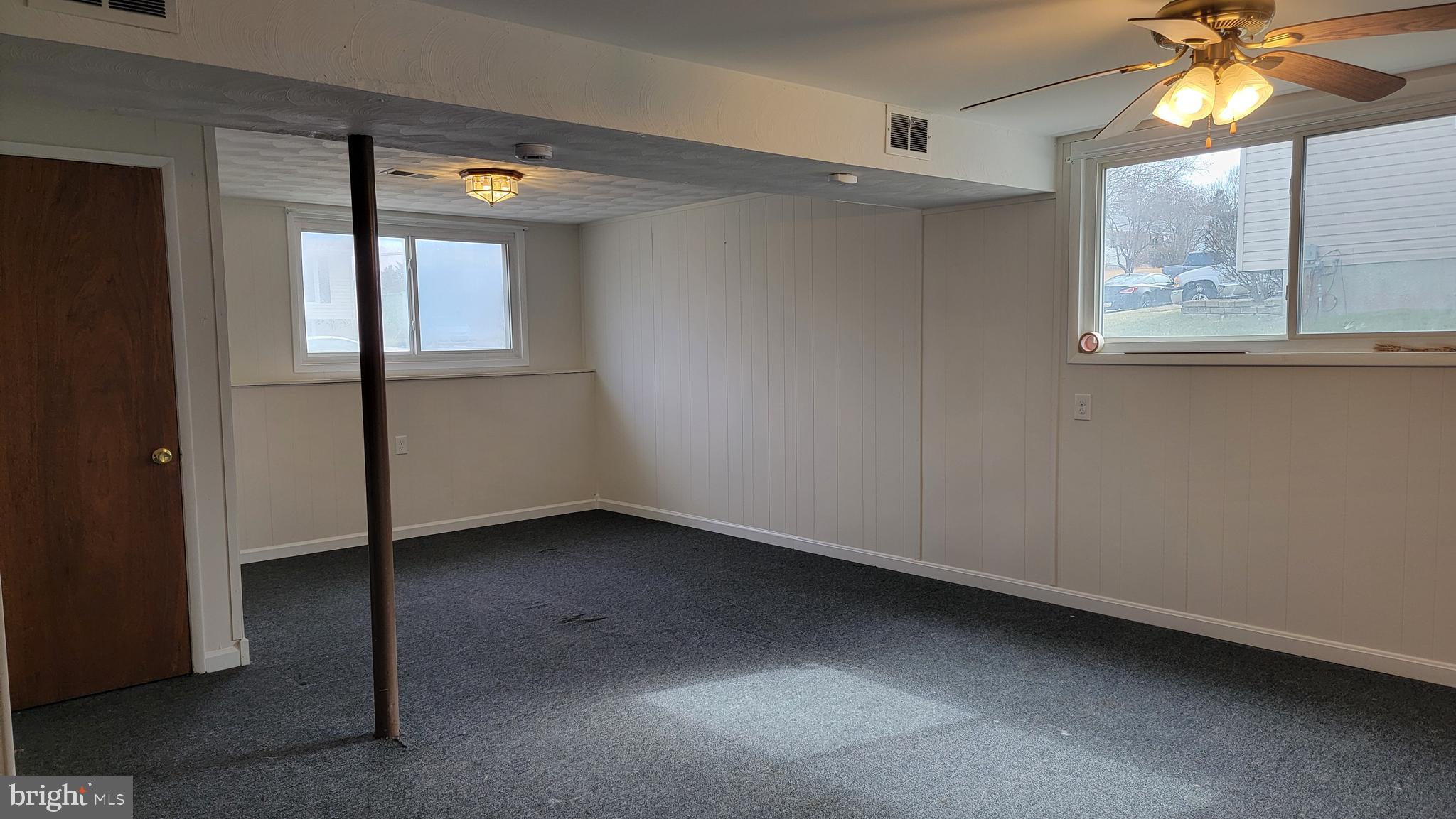 EDGEWOOD MEADOWS - Residential