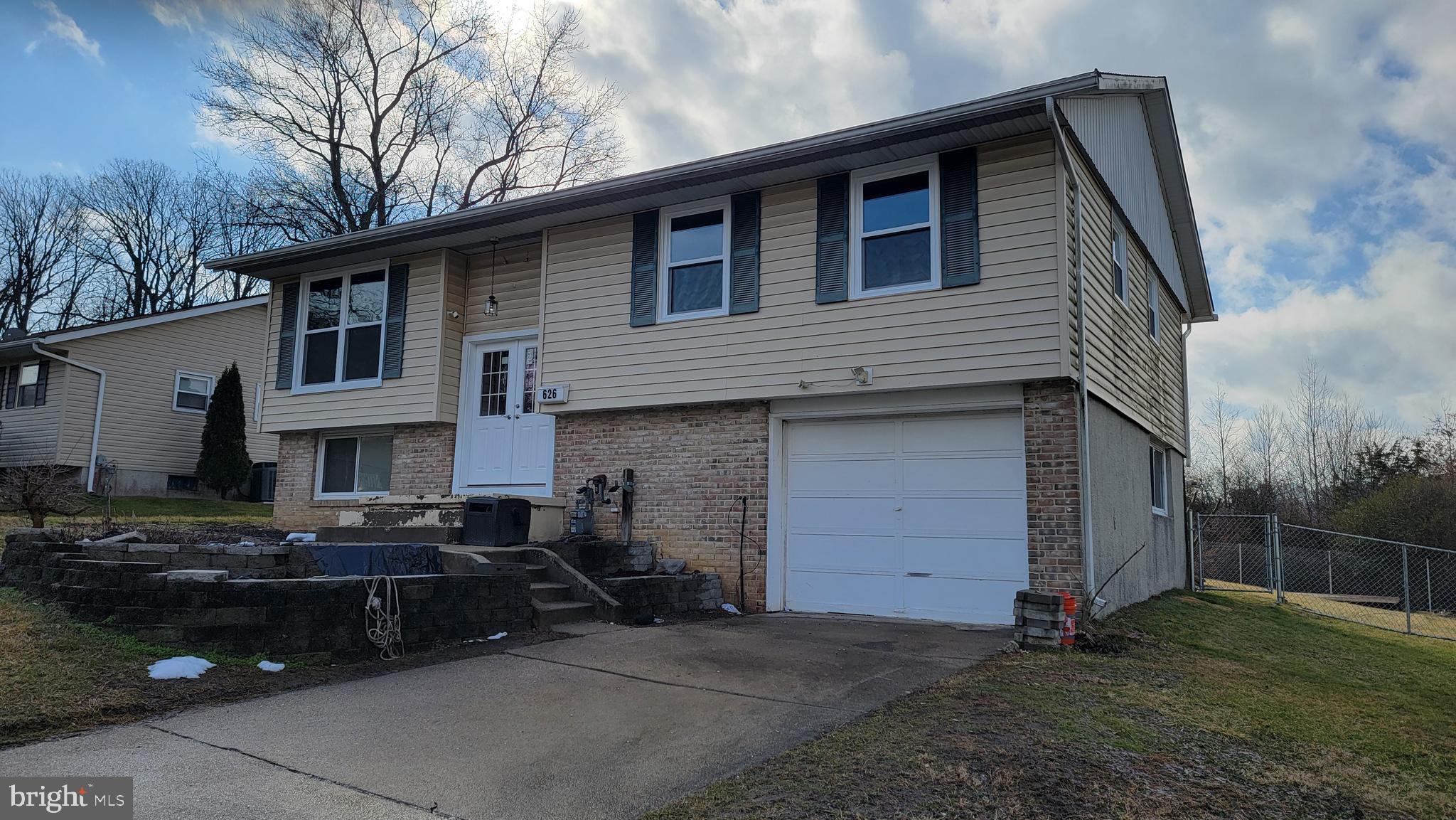 EDGEWOOD MEADOWS - Residential