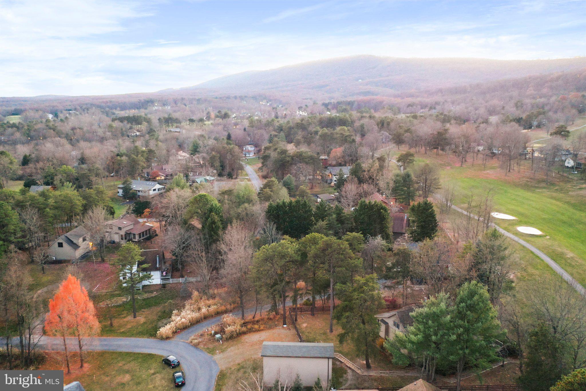 THE WOODS RESORT - Residential