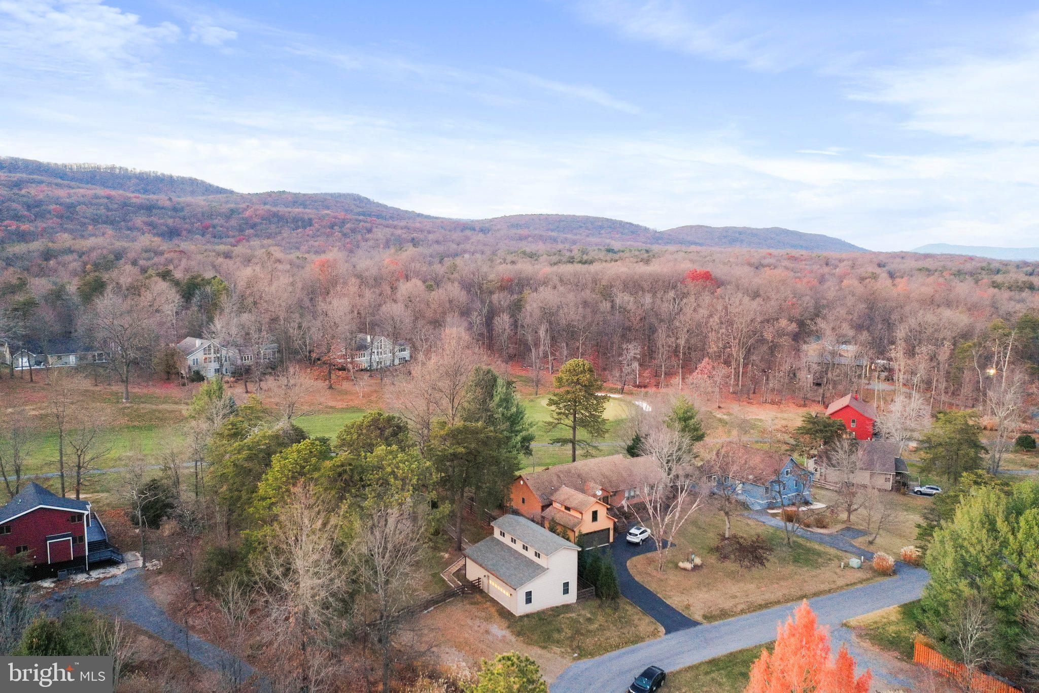 THE WOODS RESORT - Residential