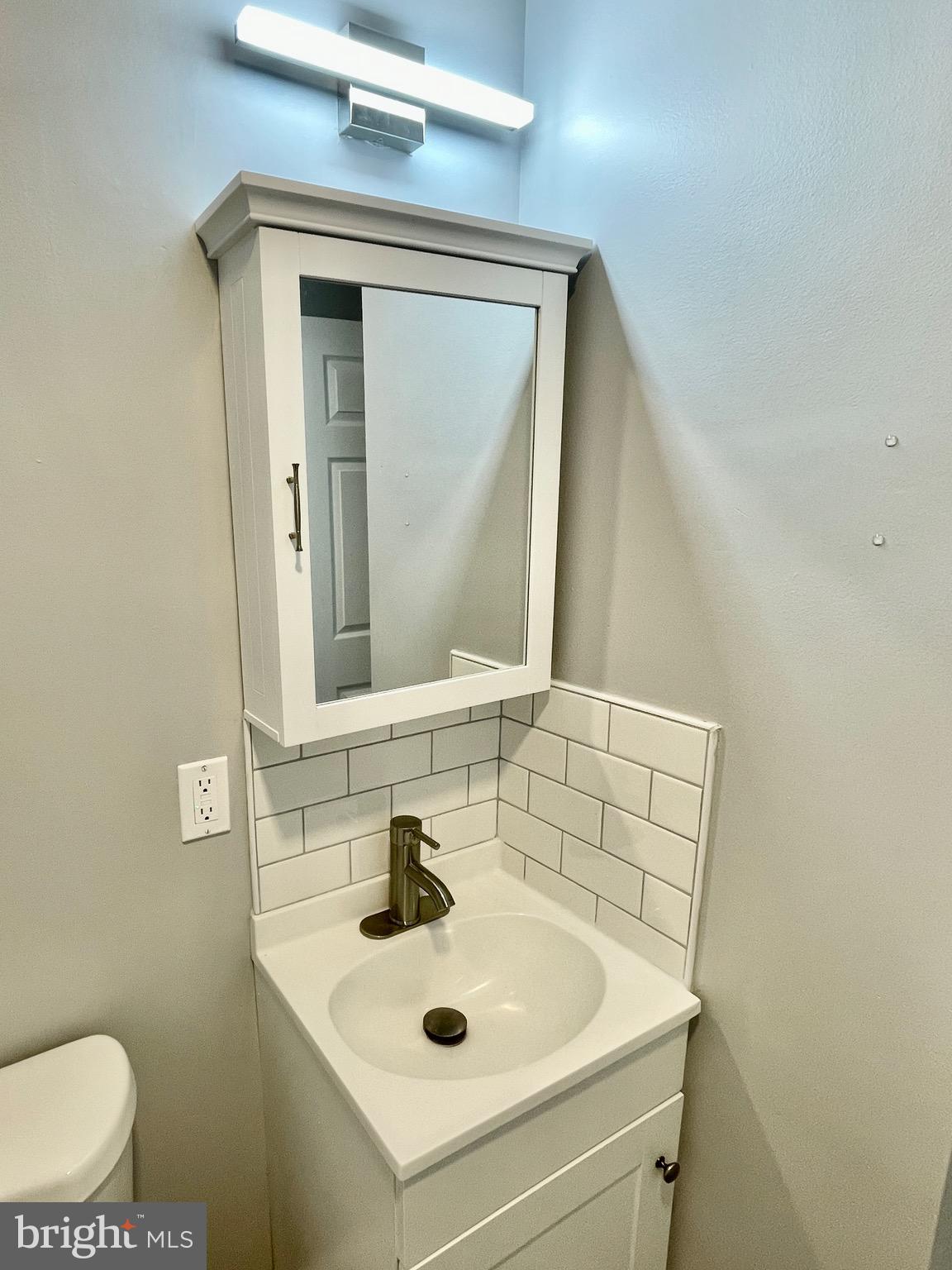 SHARON HILL - Residential Income