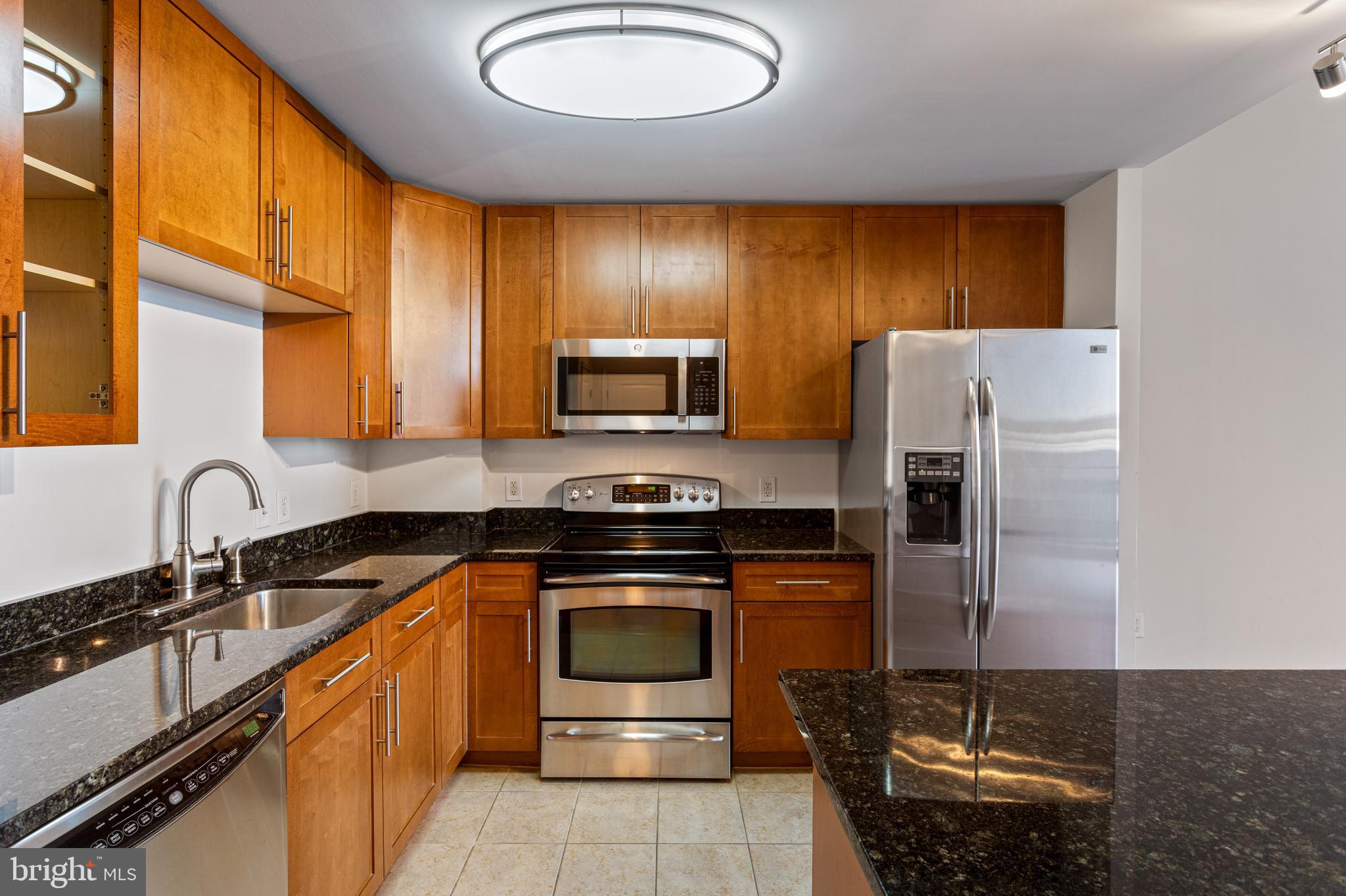 NATIONAL HARBOR - Residential Lease