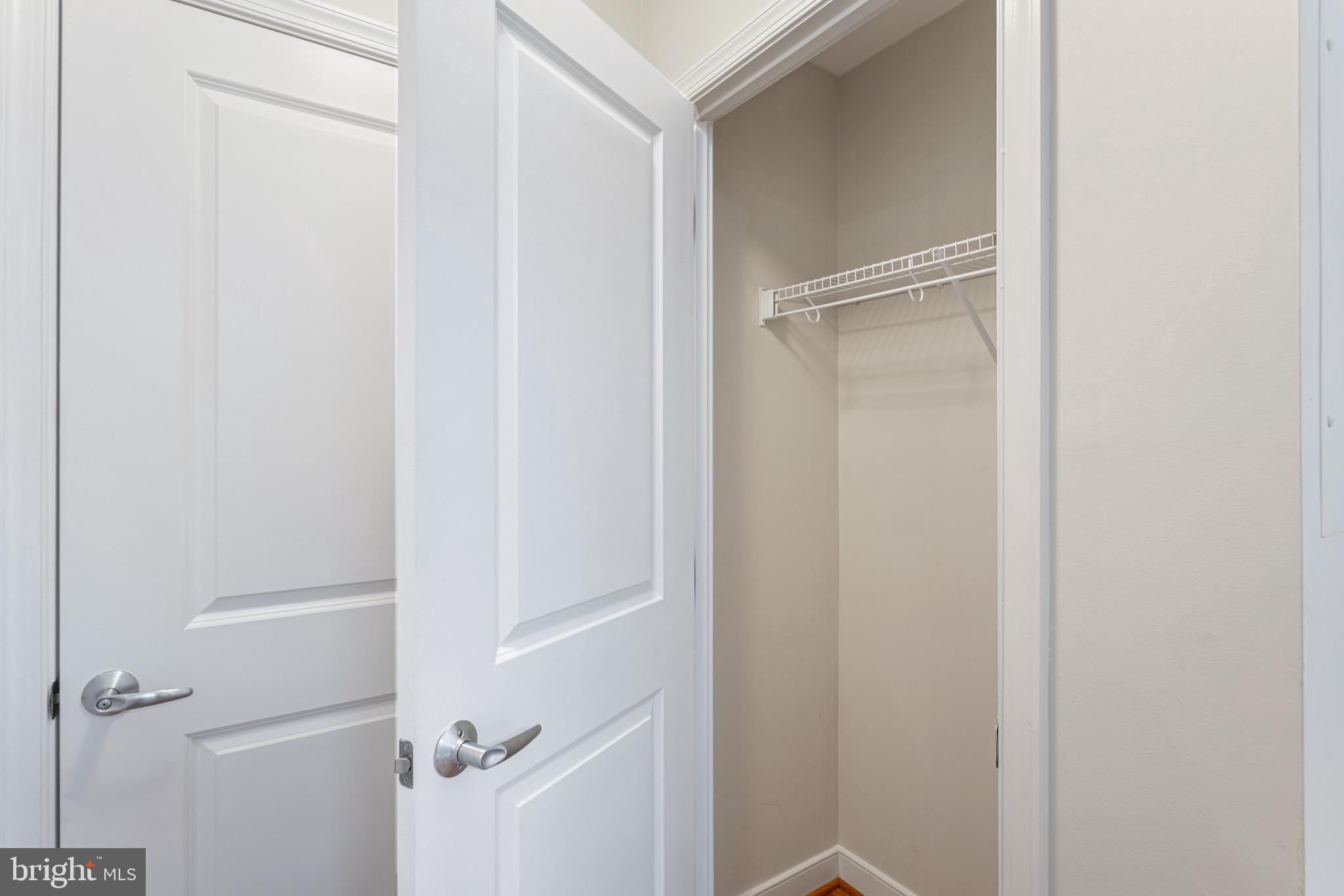 NATIONAL HARBOR - Residential Lease