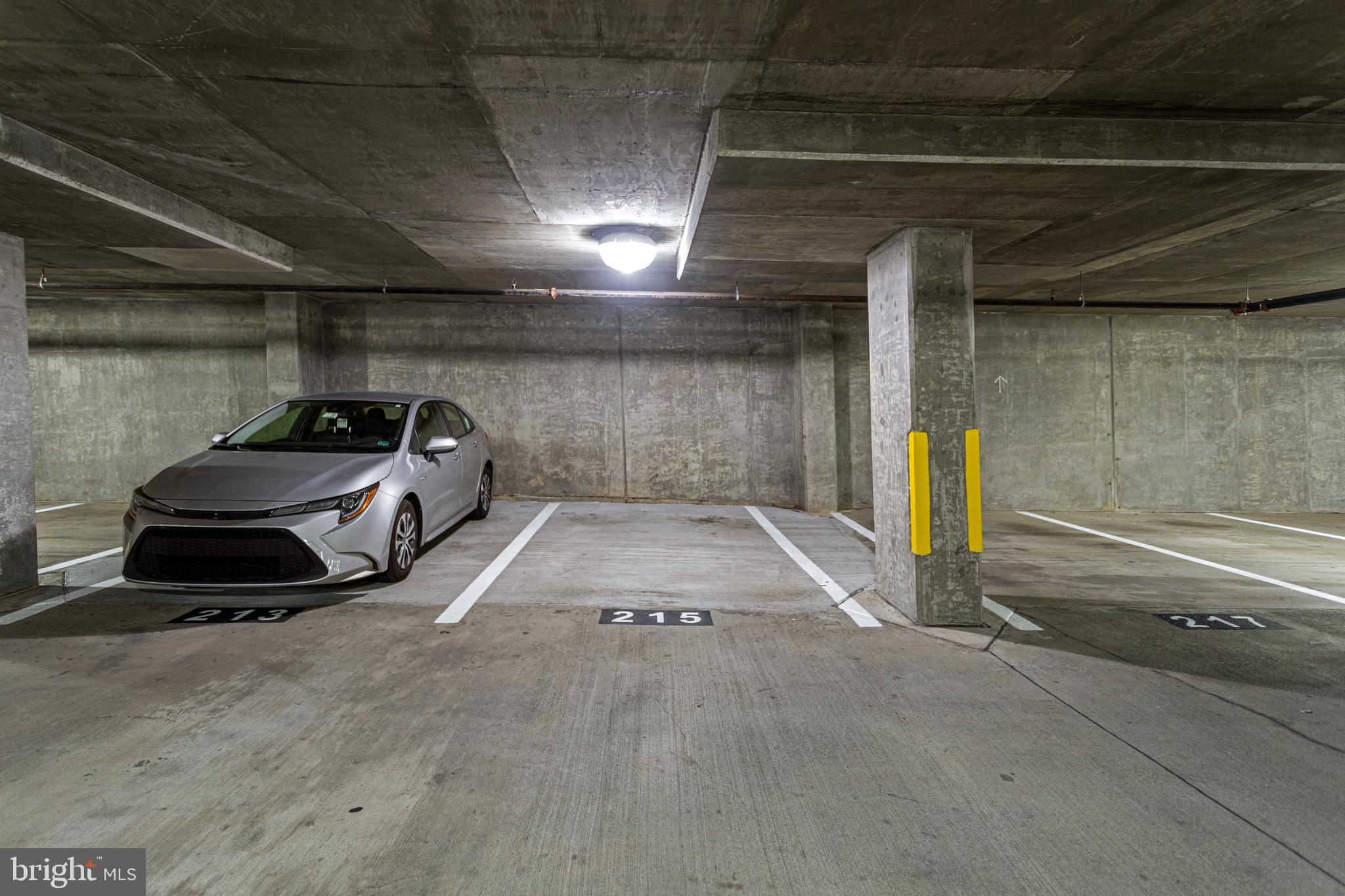 NATIONAL HARBOR - Residential Lease