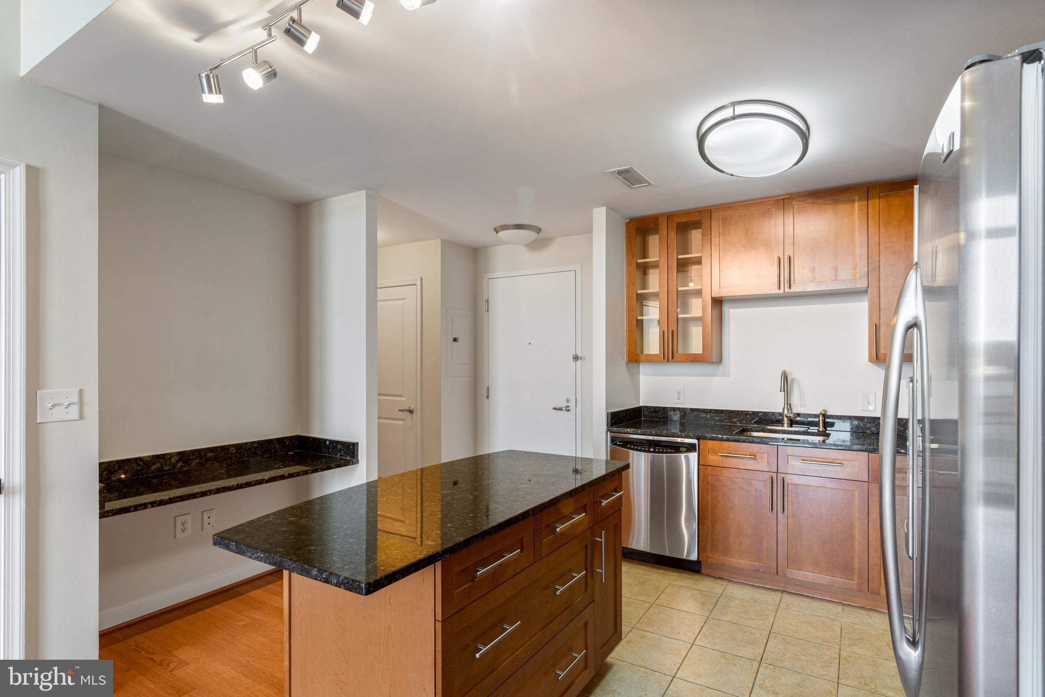 NATIONAL HARBOR - Residential Lease