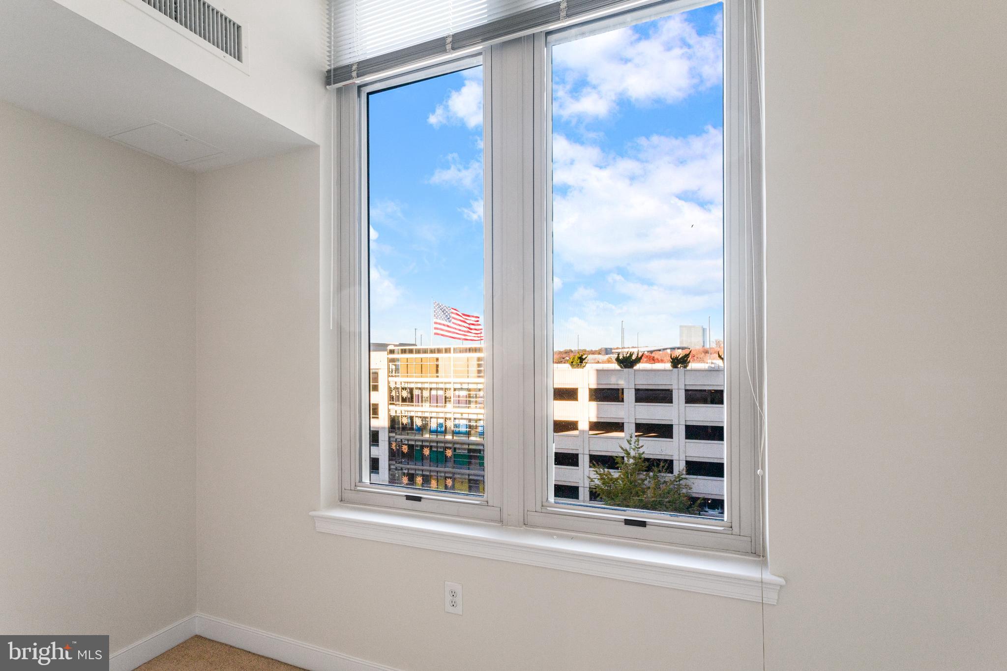 NATIONAL HARBOR - Residential Lease