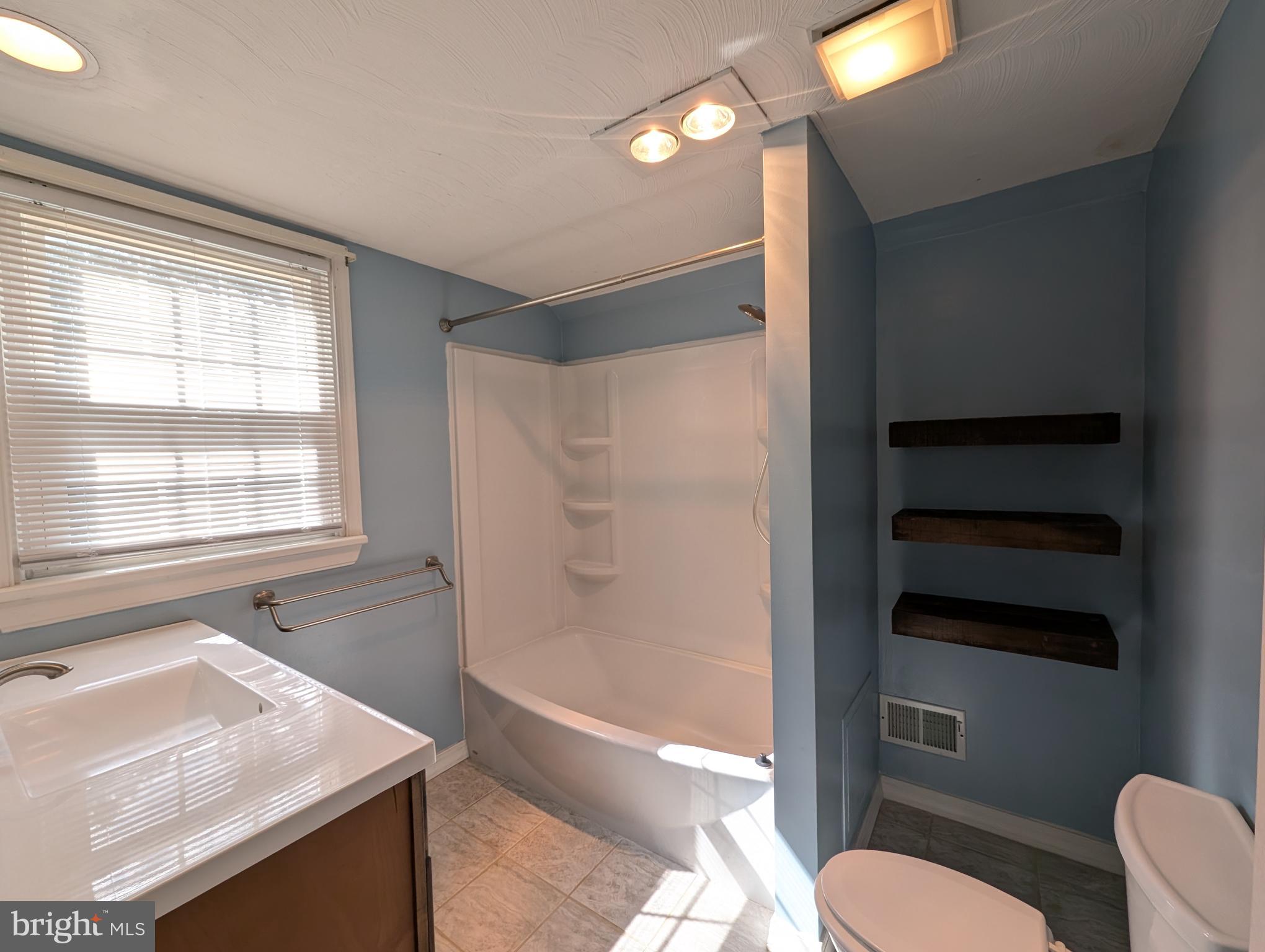 FAIRFIELD - Residential