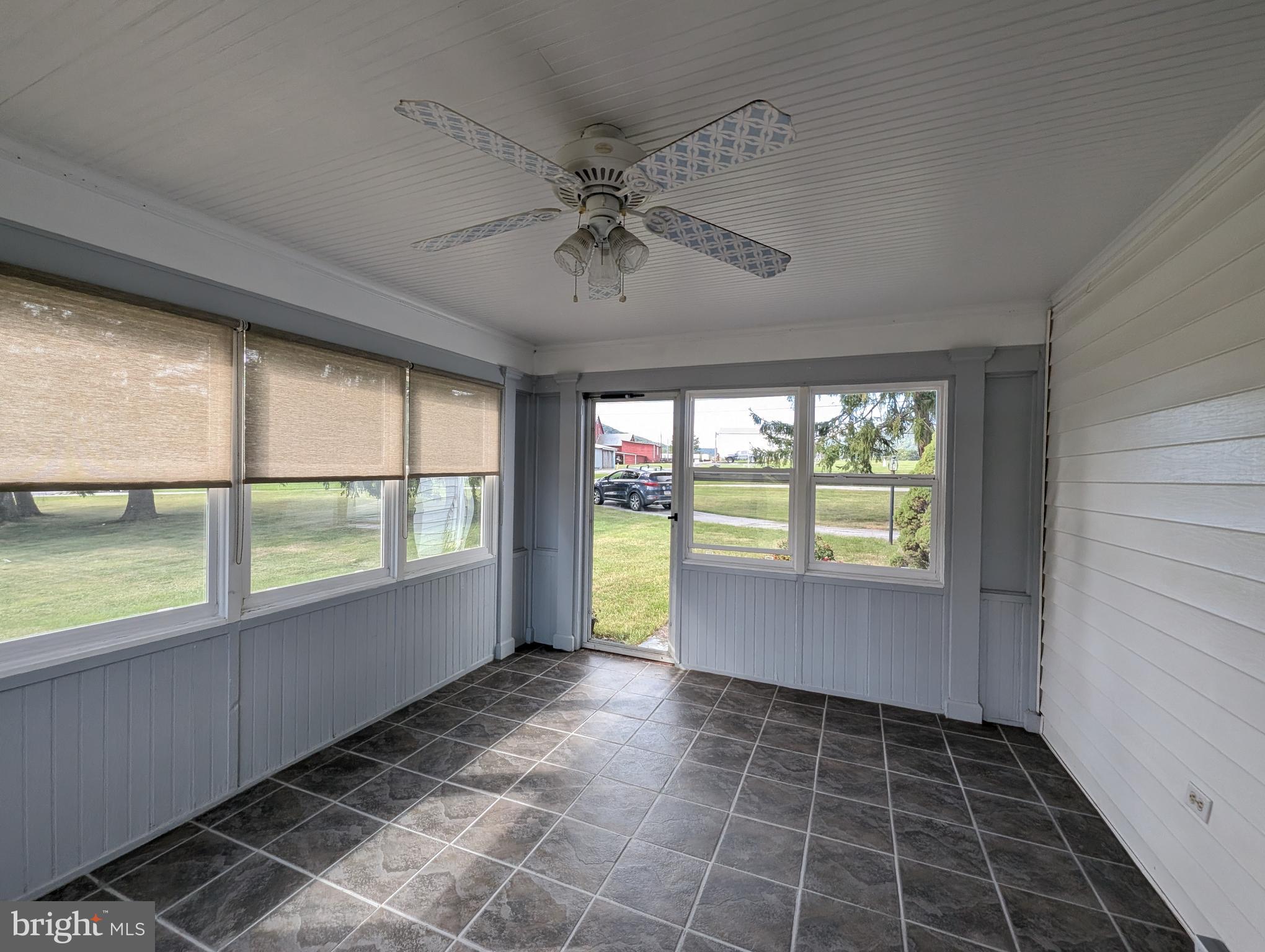 FAIRFIELD - Residential