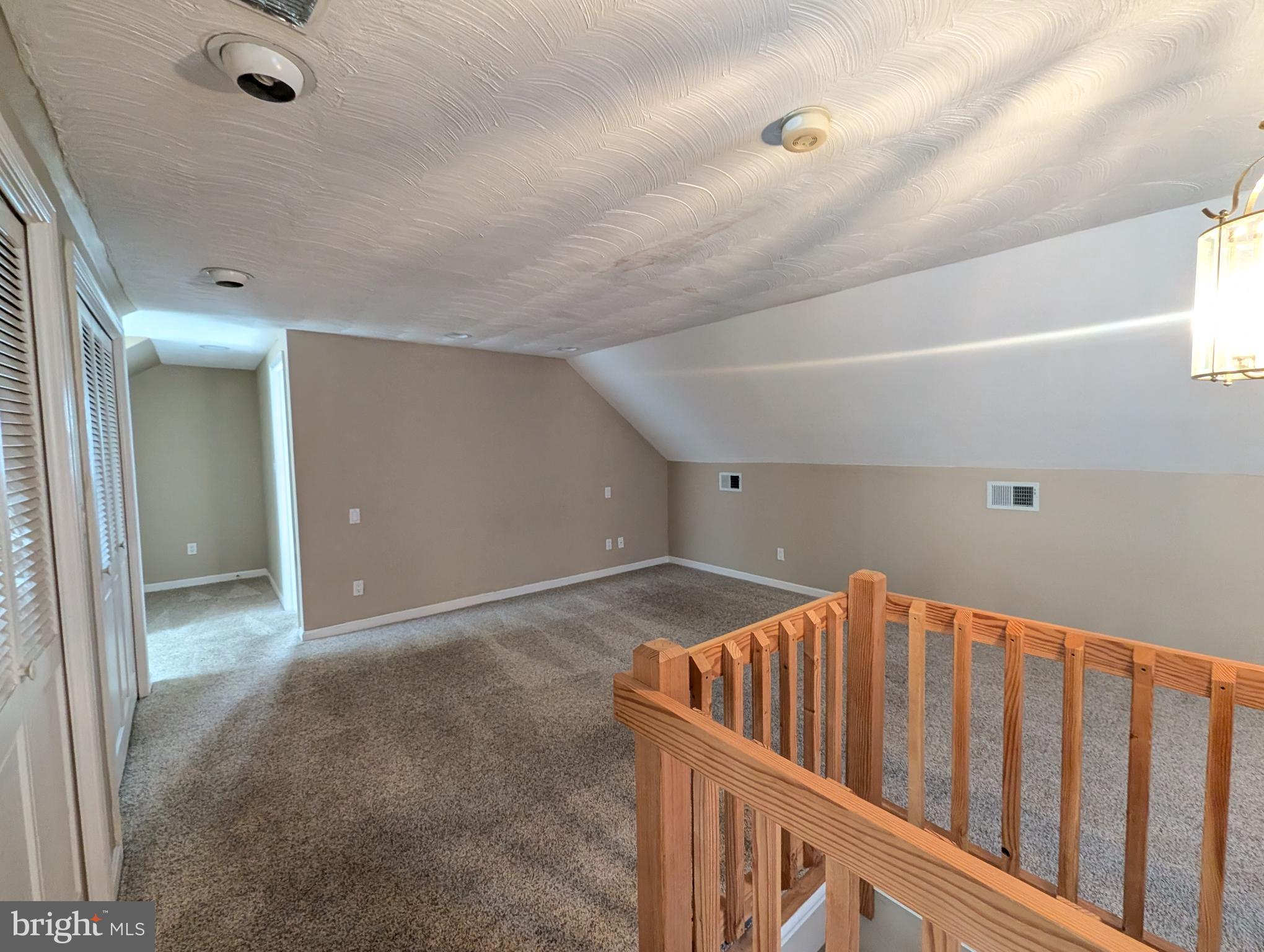 FAIRFIELD - Residential