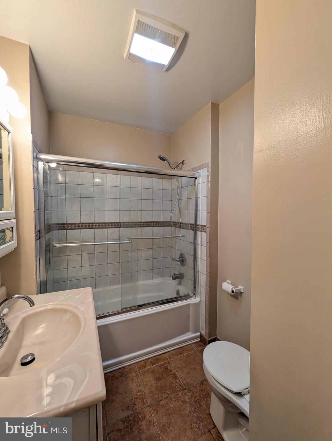 FAIRFIELD - Residential