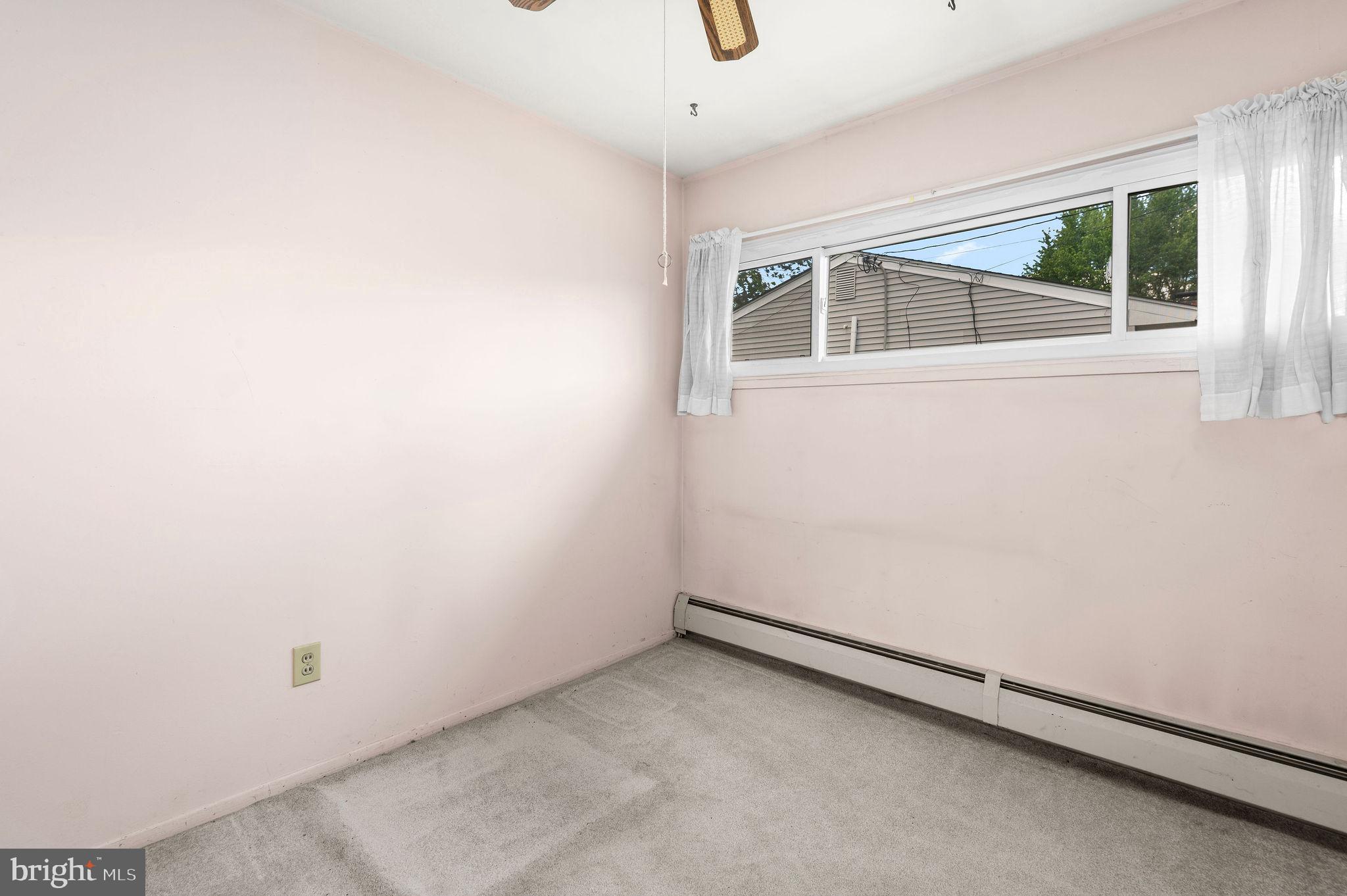 INDIAN CREEK - Residential