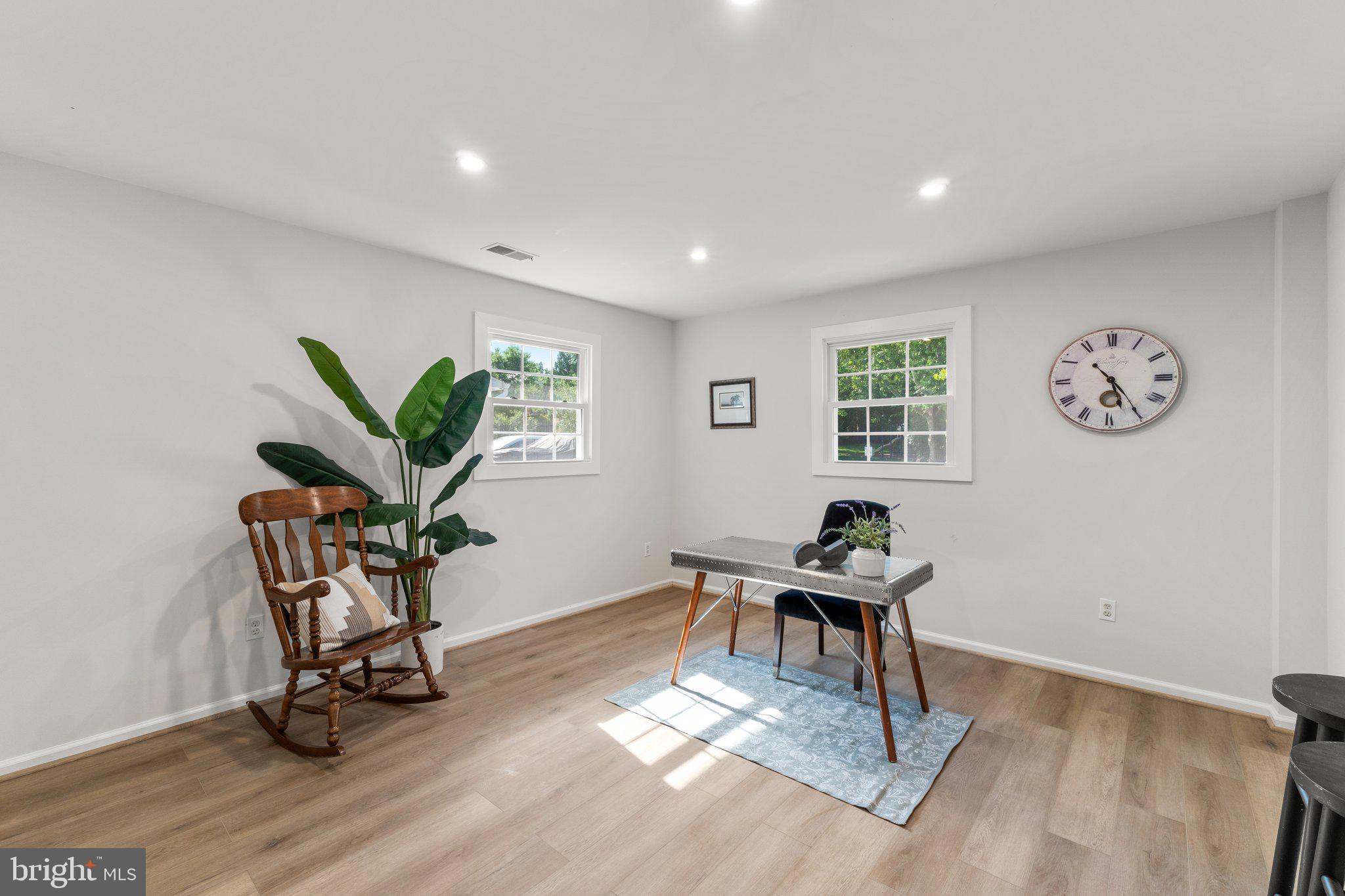 BRIARWOOD - Residential