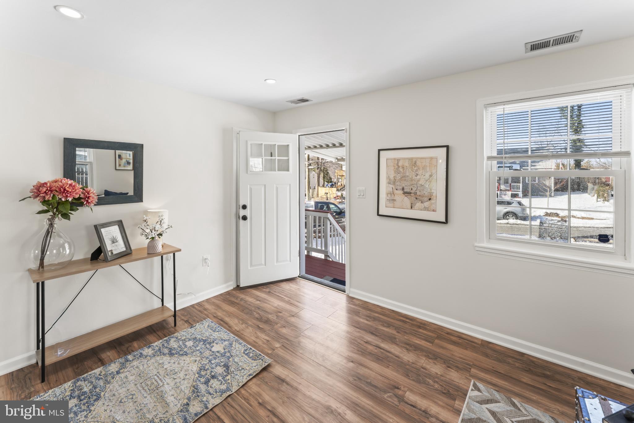 FOREST HGTS 02 - Residential