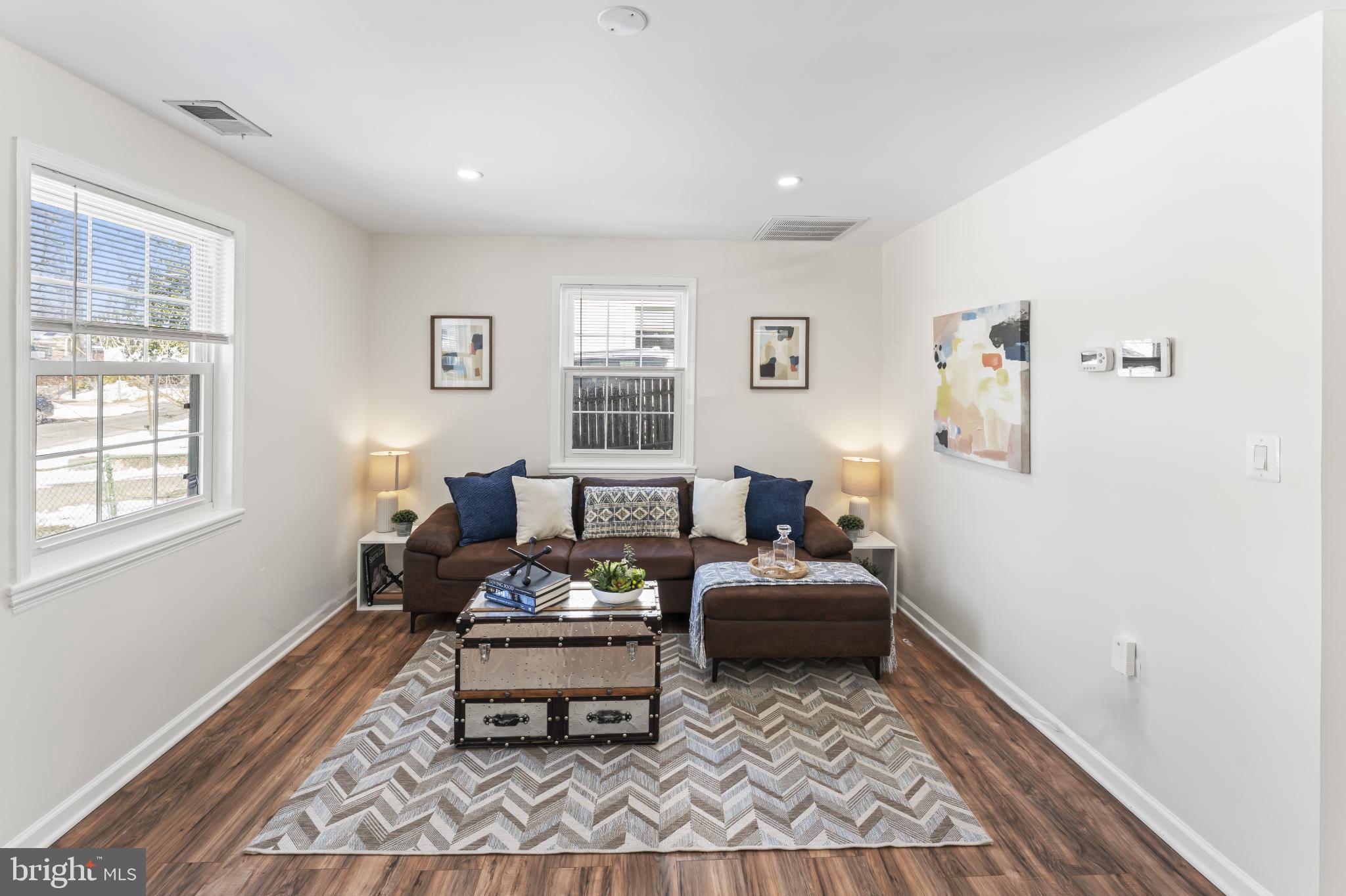 FOREST HGTS 02 - Residential