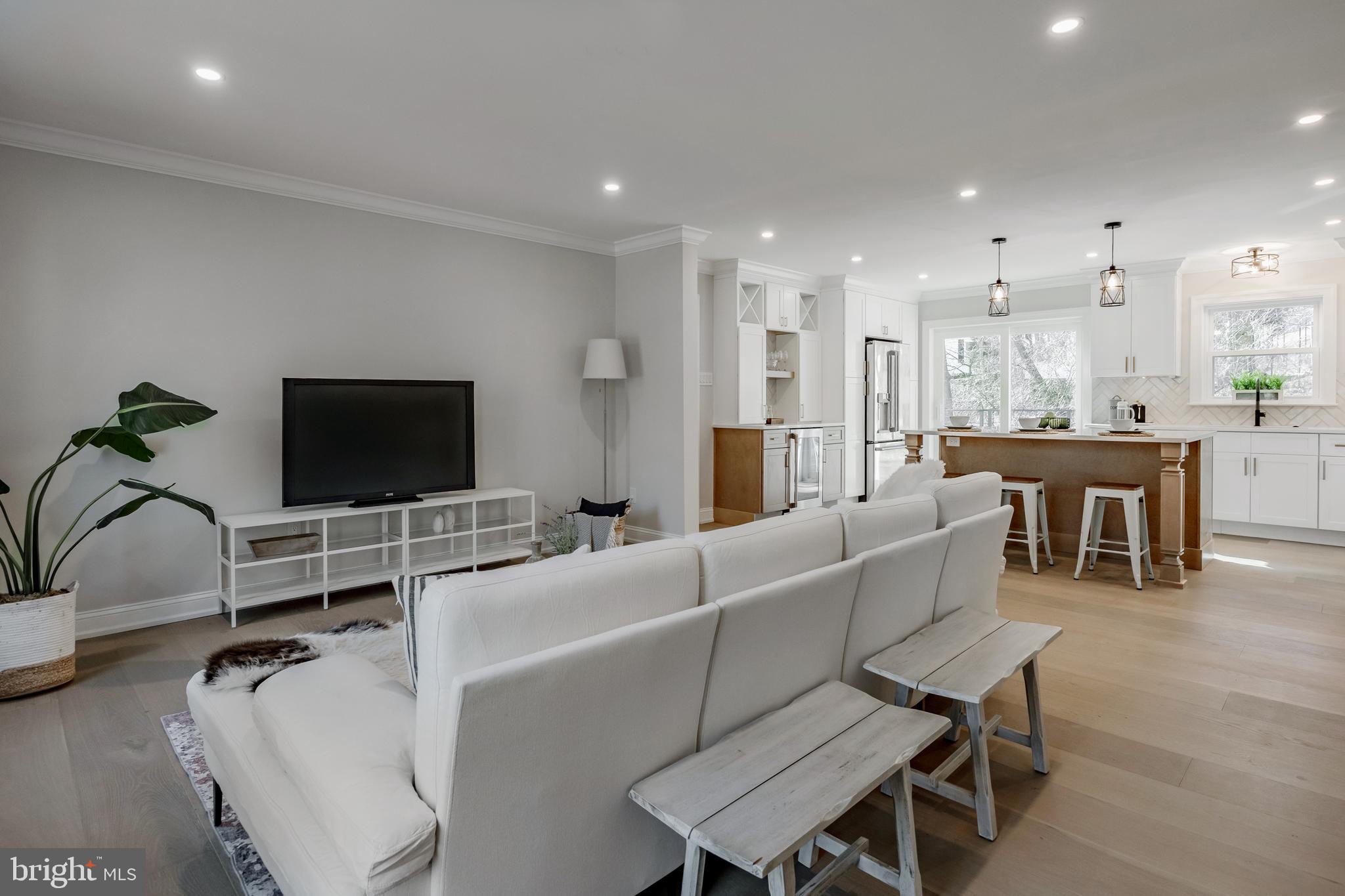 BRYN MAWR - Residential