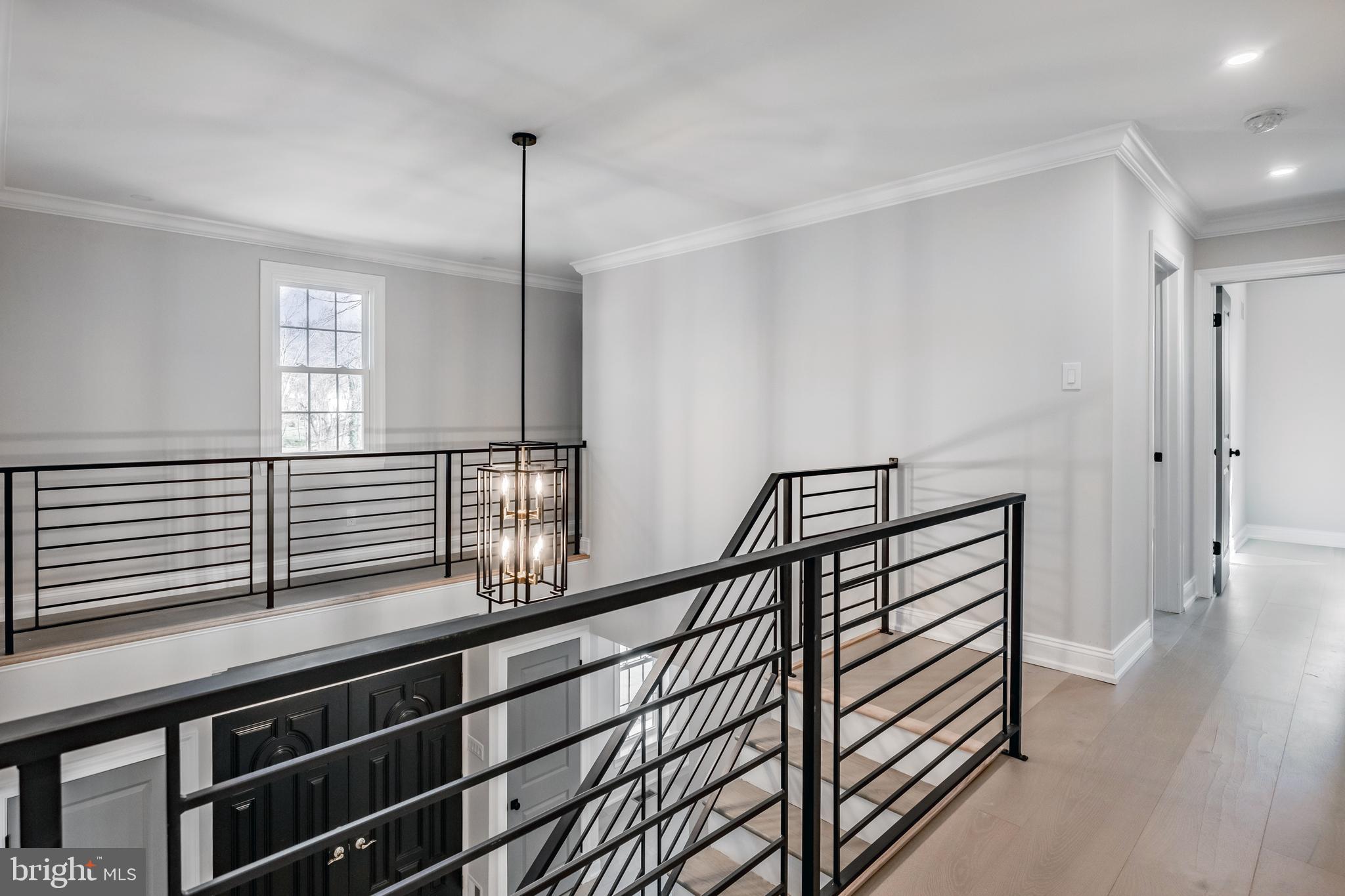 BRYN MAWR - Residential