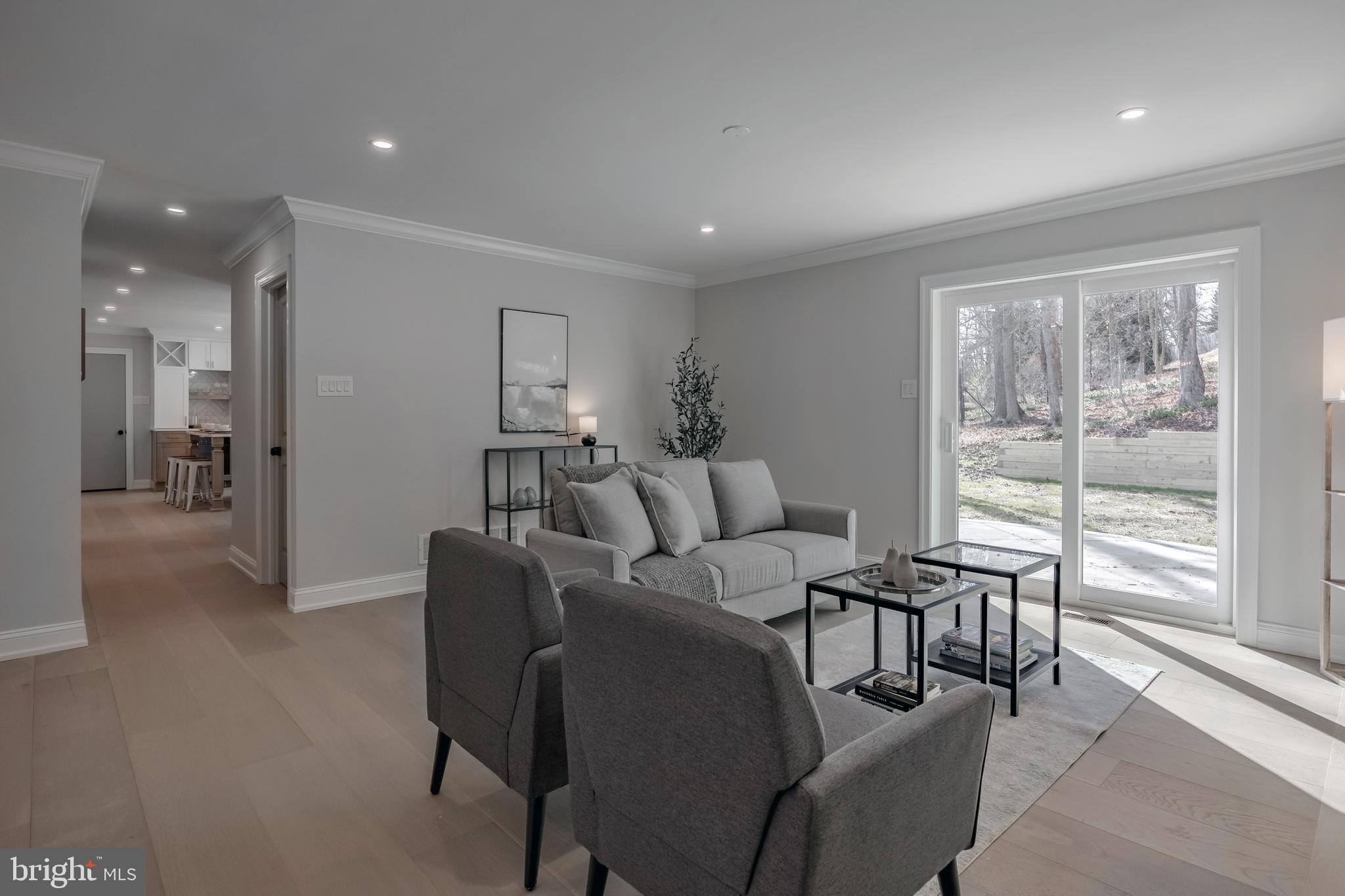 BRYN MAWR - Residential