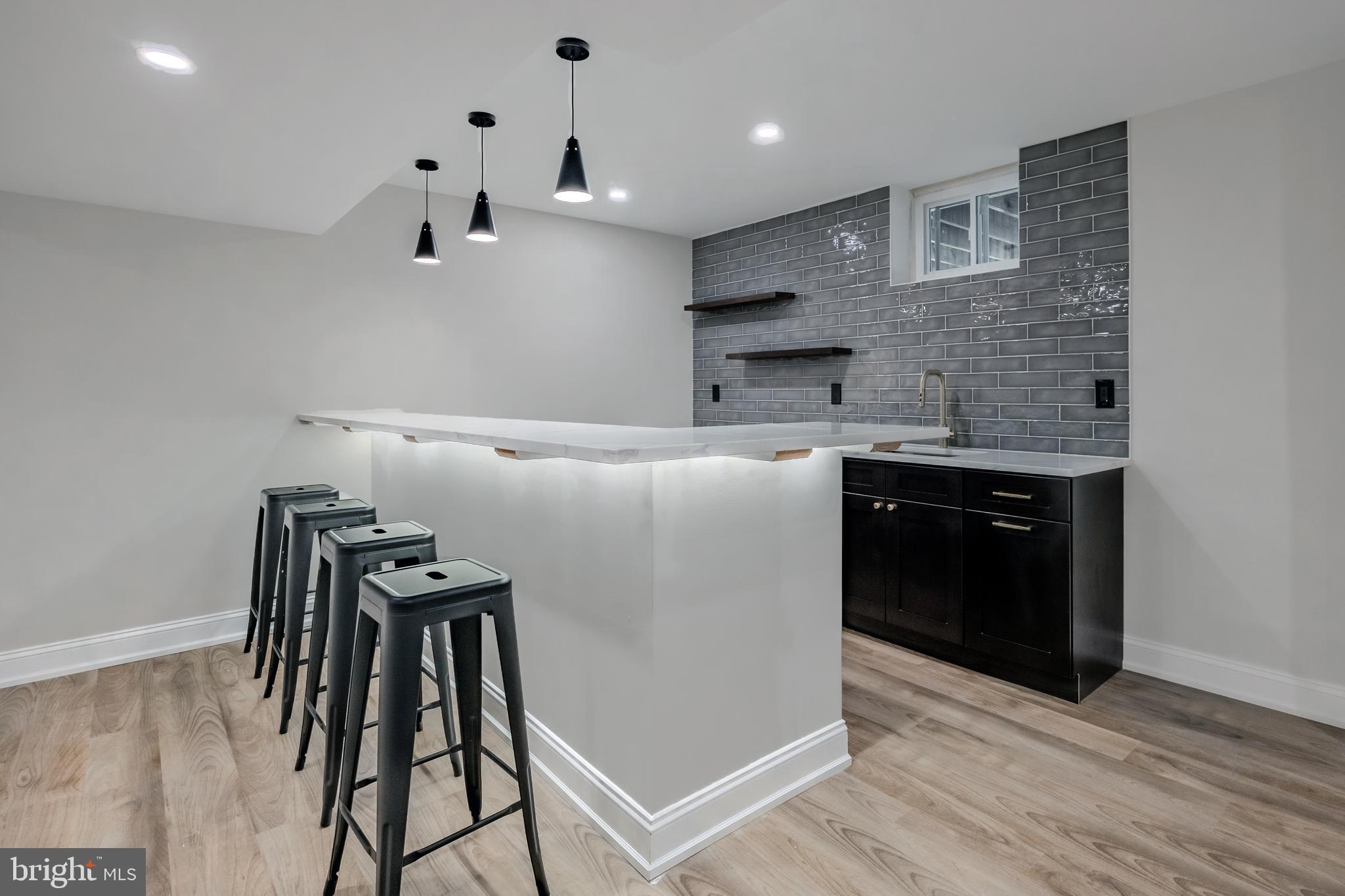 BRYN MAWR - Residential