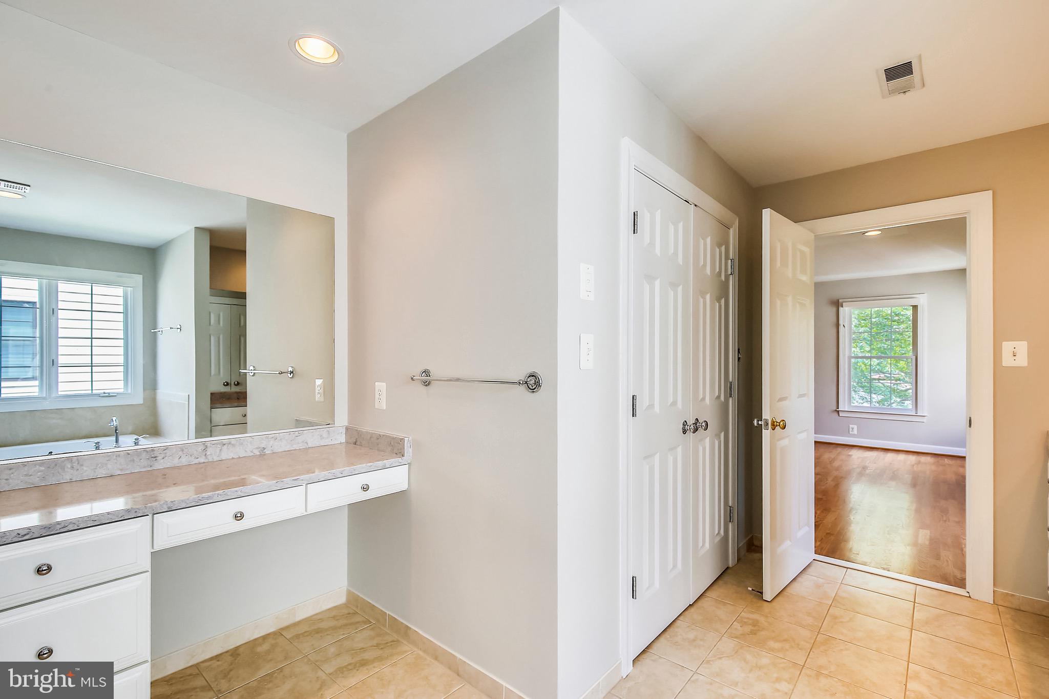 BRADMOOR - Residential