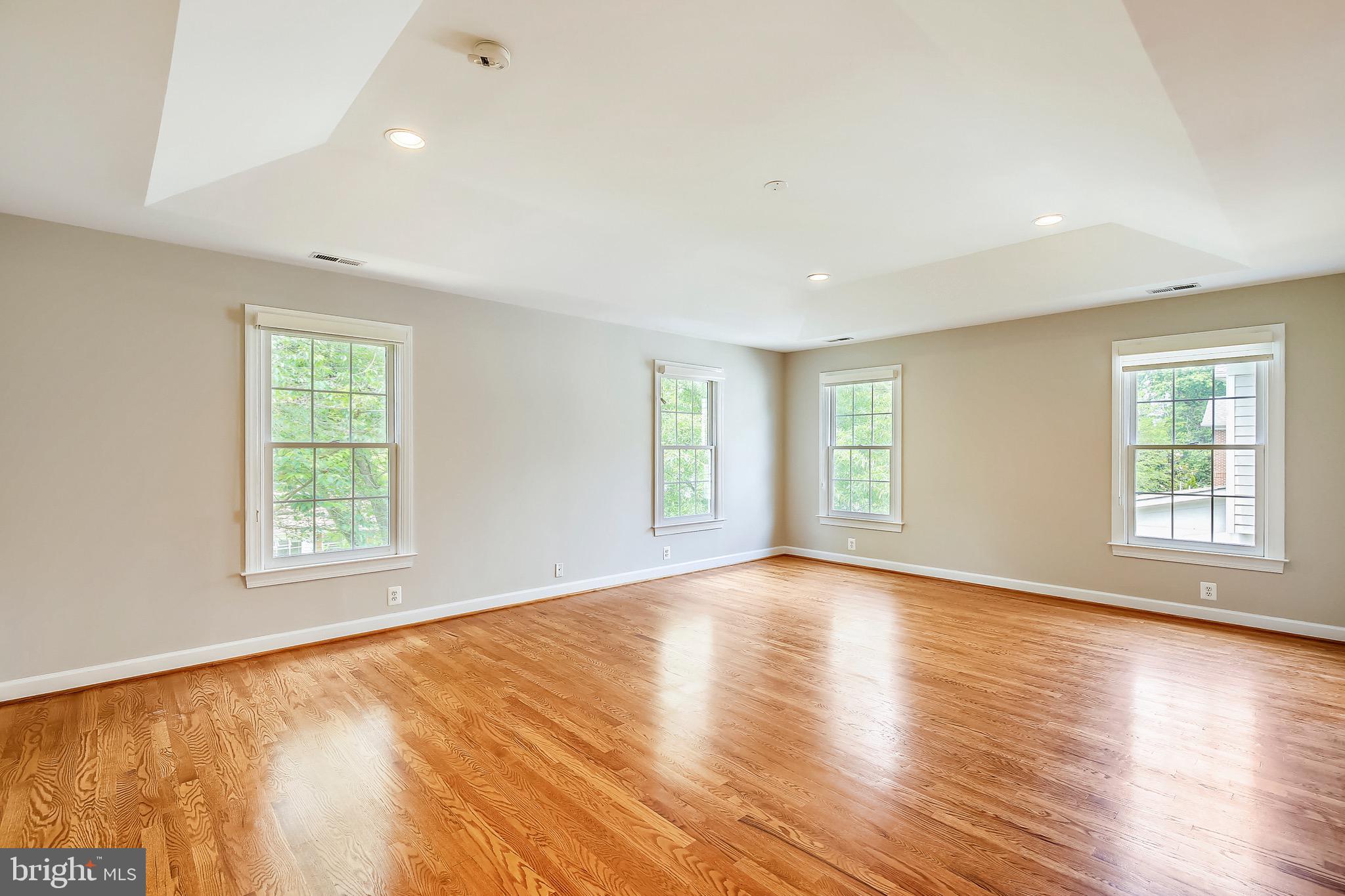 BRADMOOR - Residential