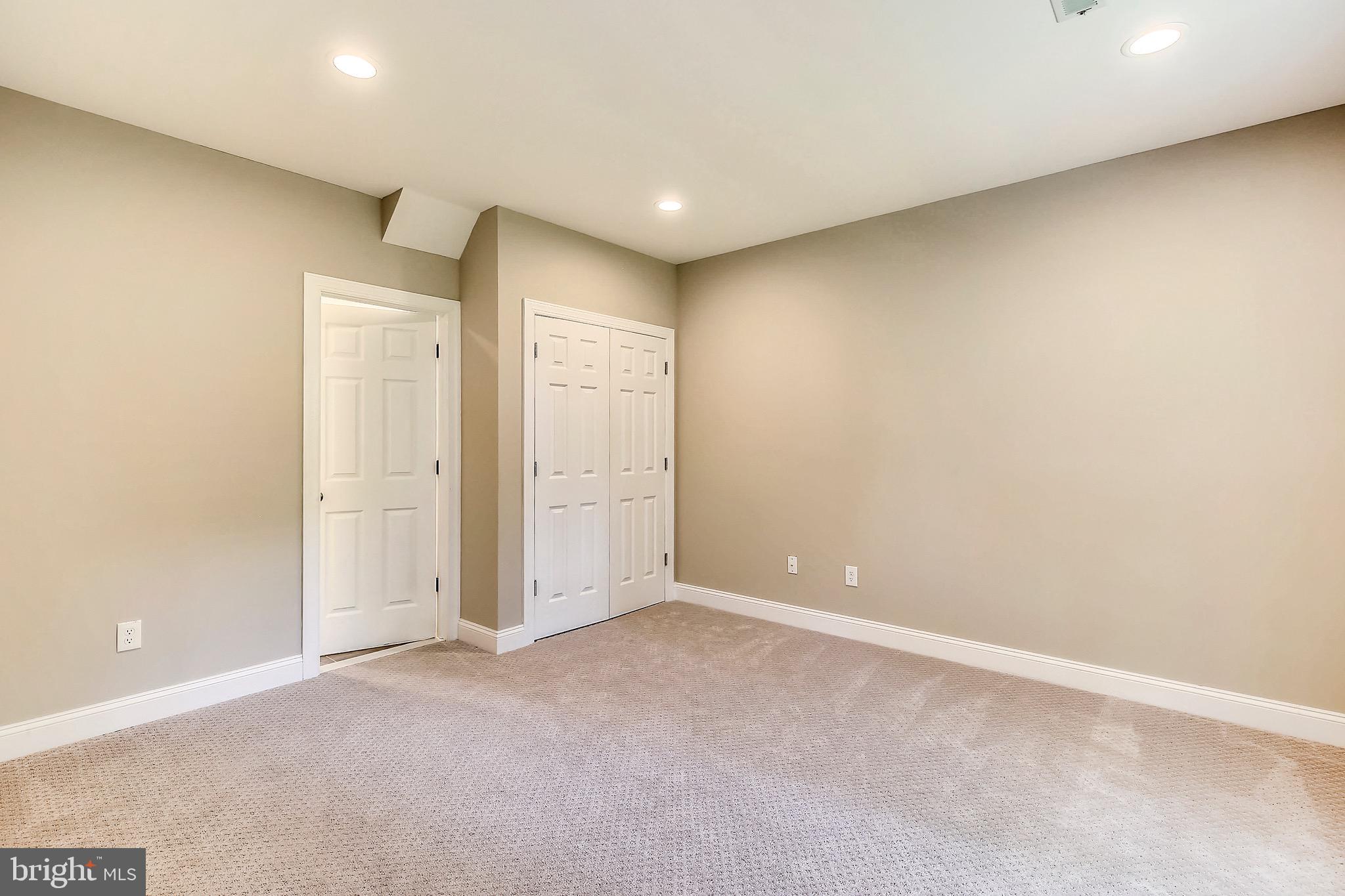 BRADMOOR - Residential