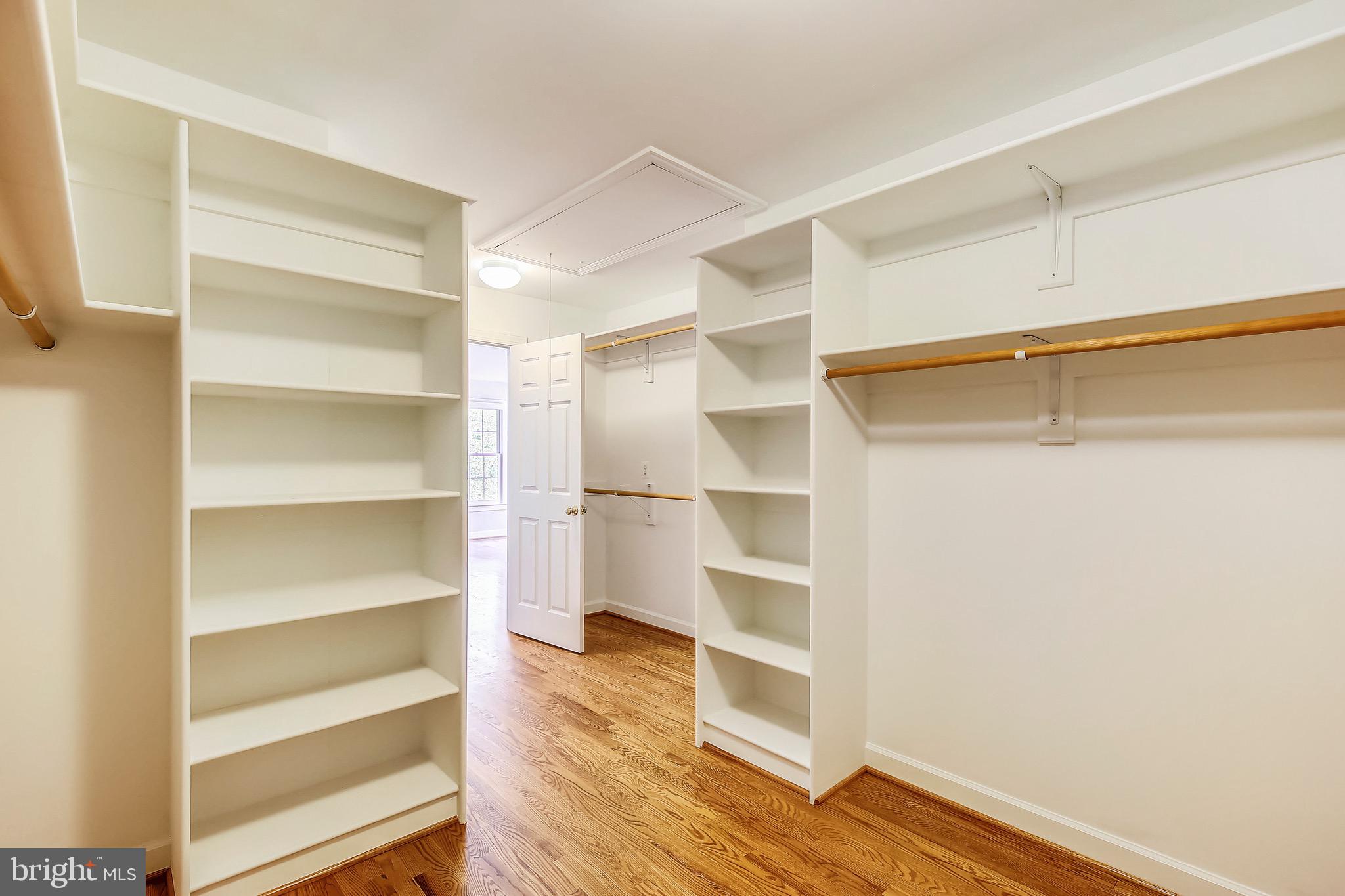 BRADMOOR - Residential