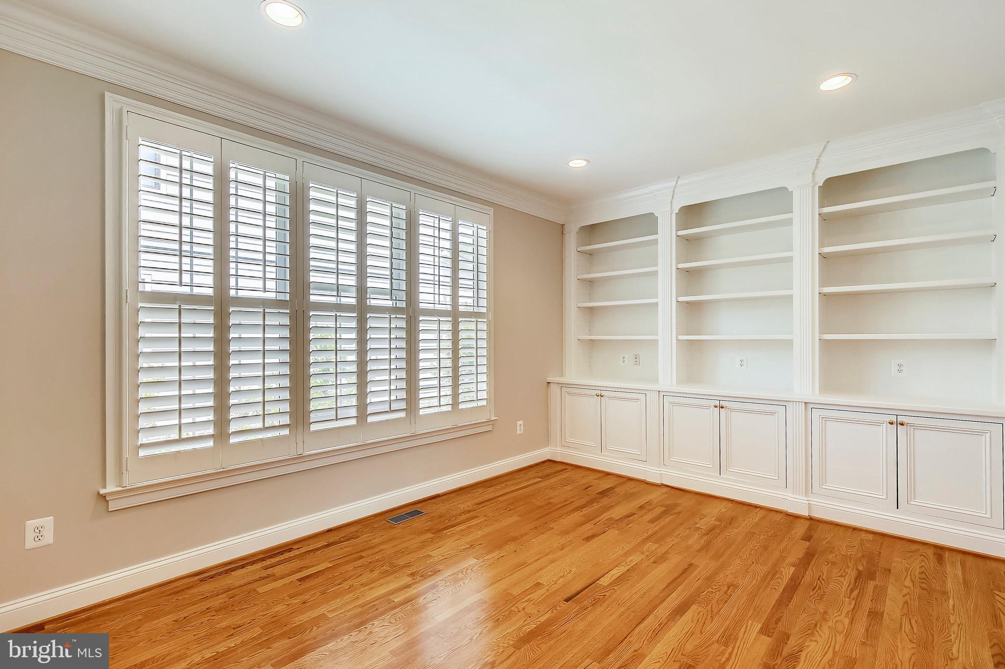 BRADMOOR - Residential