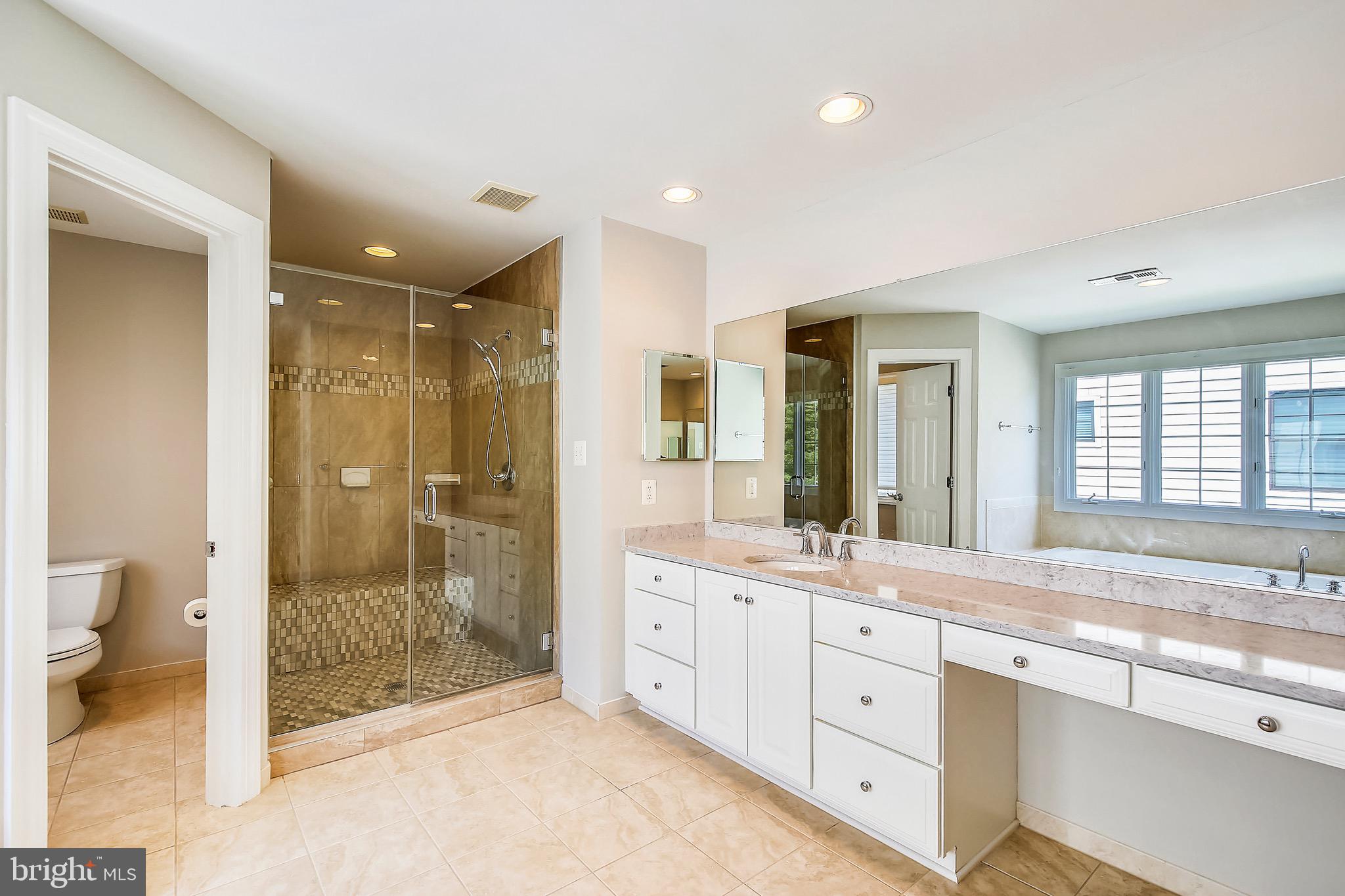 BRADMOOR - Residential