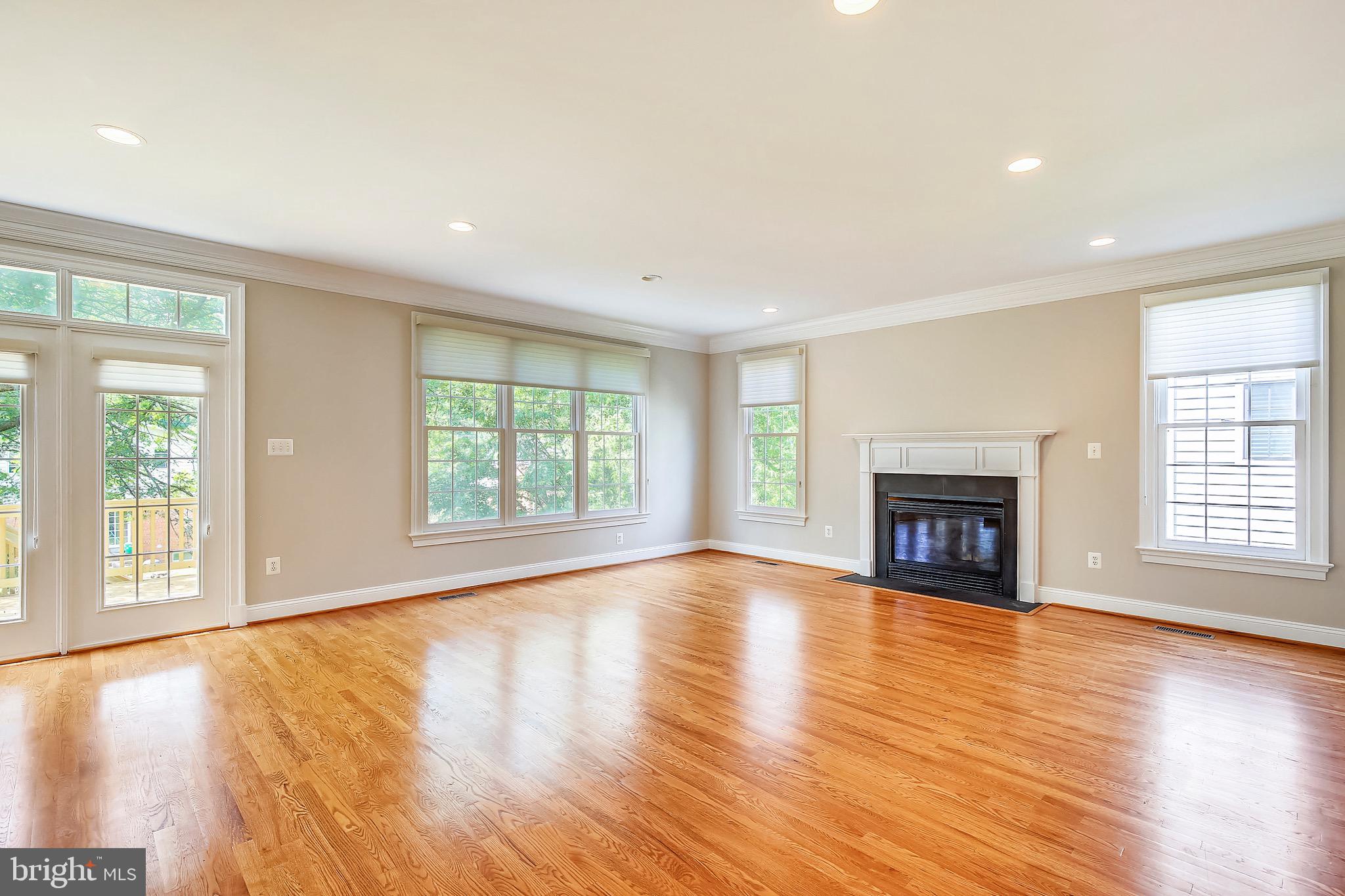 BRADMOOR - Residential