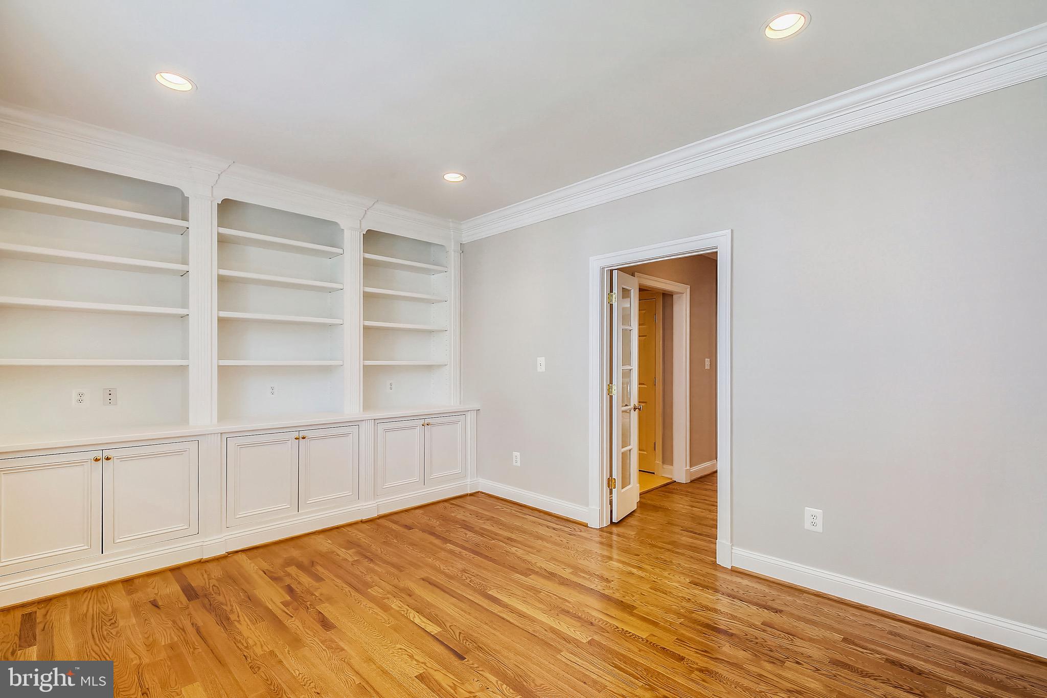 BRADMOOR - Residential