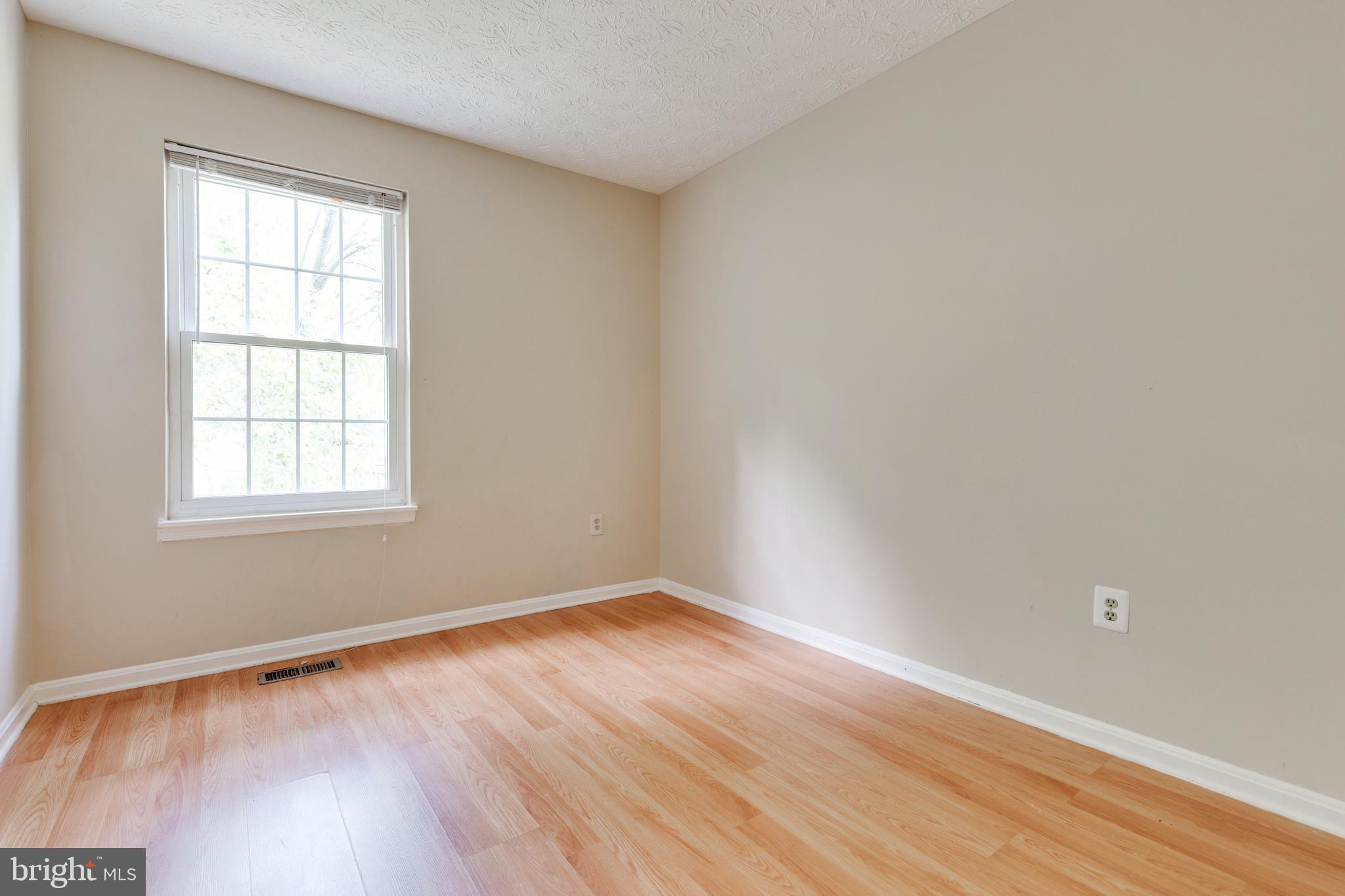 GUNNERS LAKE VILLAGE - Residential