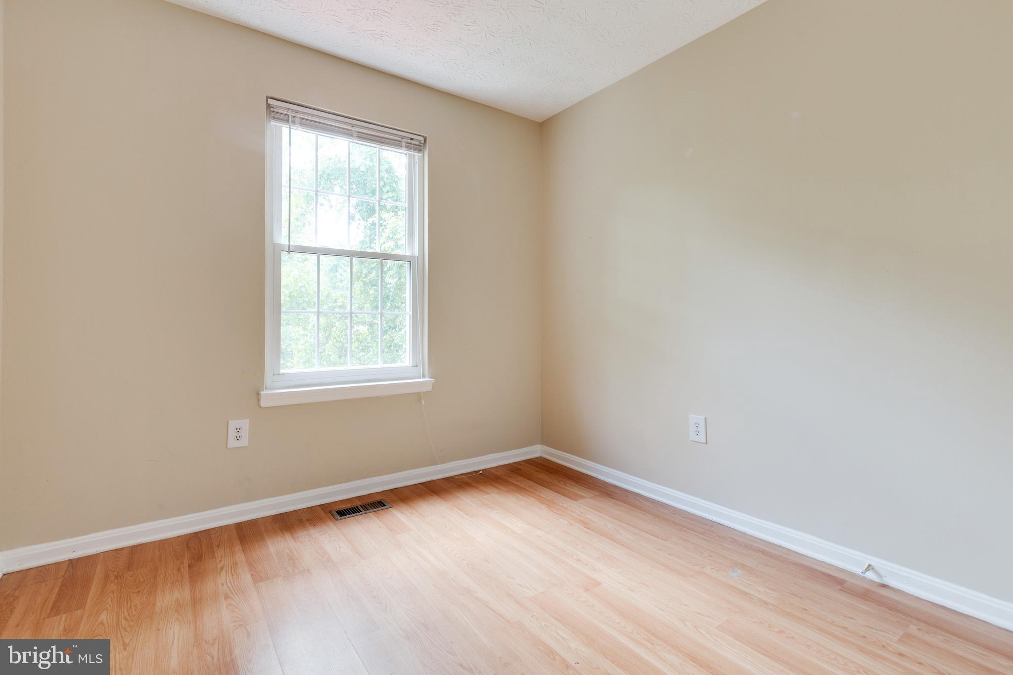 GUNNERS LAKE VILLAGE - Residential