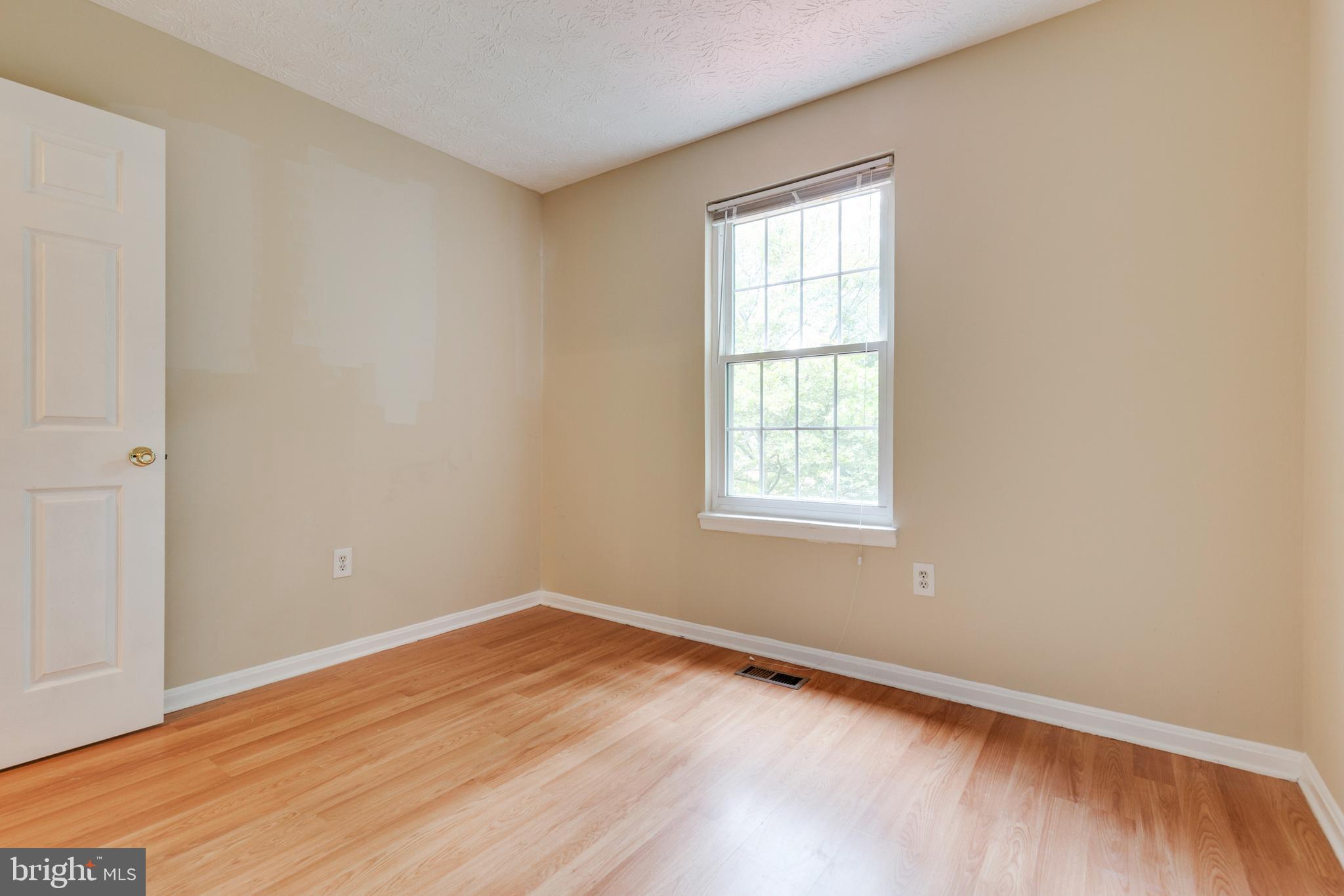 GUNNERS LAKE VILLAGE - Residential