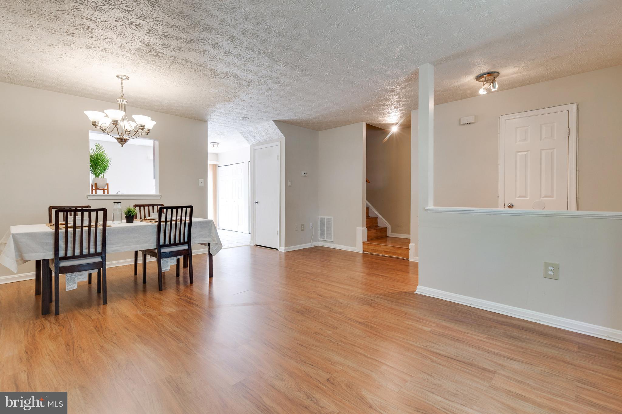 GUNNERS LAKE VILLAGE - Residential