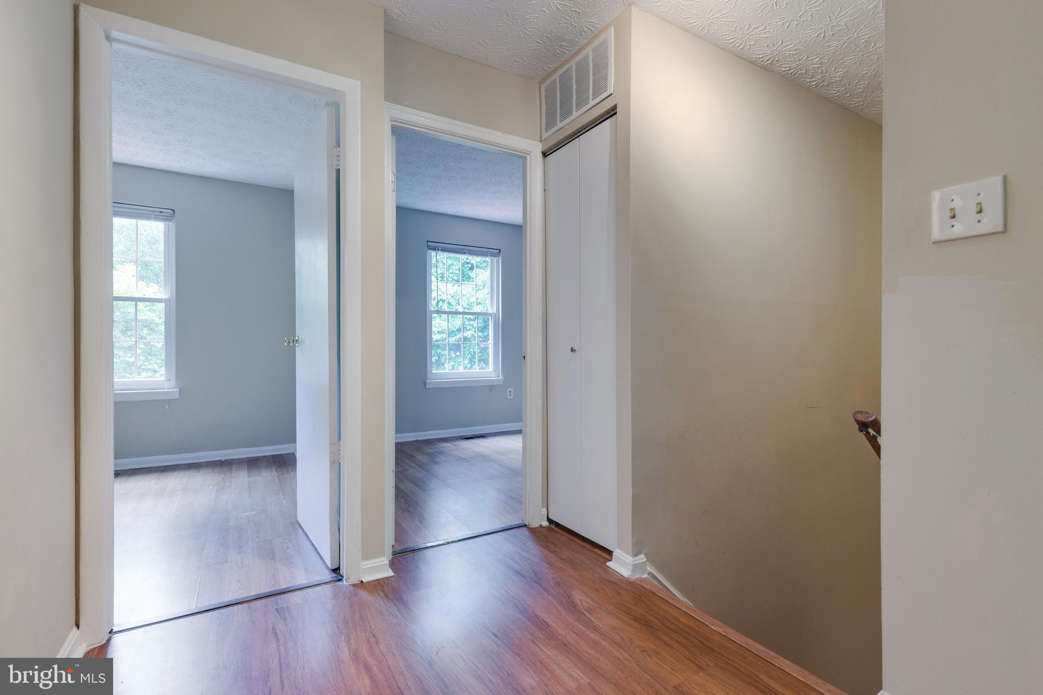 GUNNERS LAKE VILLAGE - Residential