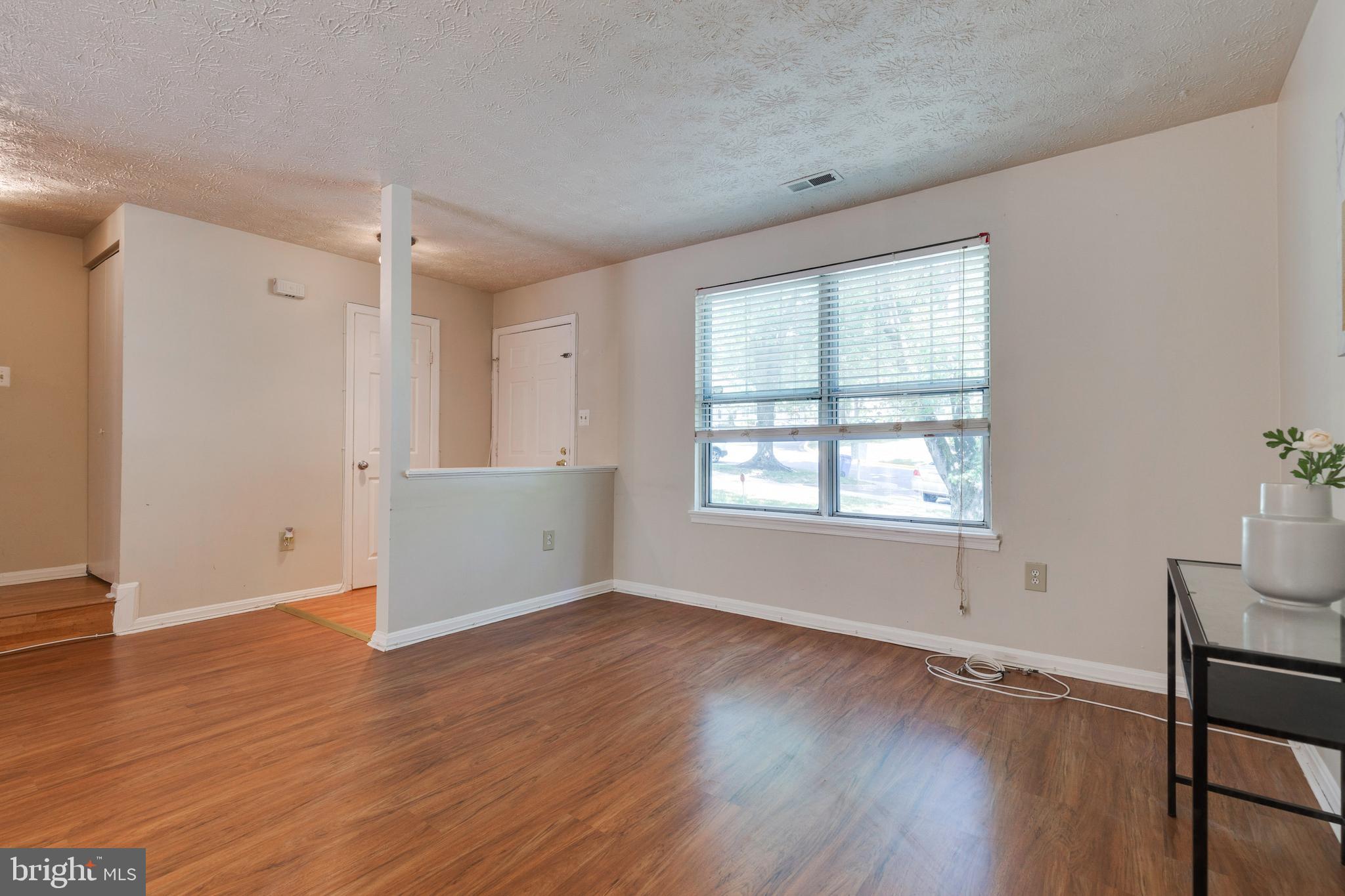 GUNNERS LAKE VILLAGE - Residential