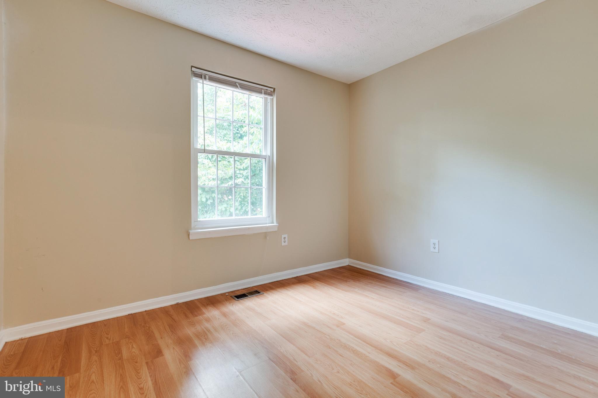 GUNNERS LAKE VILLAGE - Residential