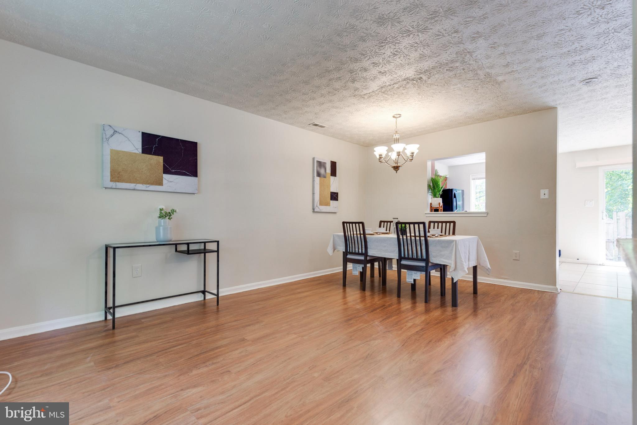 GUNNERS LAKE VILLAGE - Residential