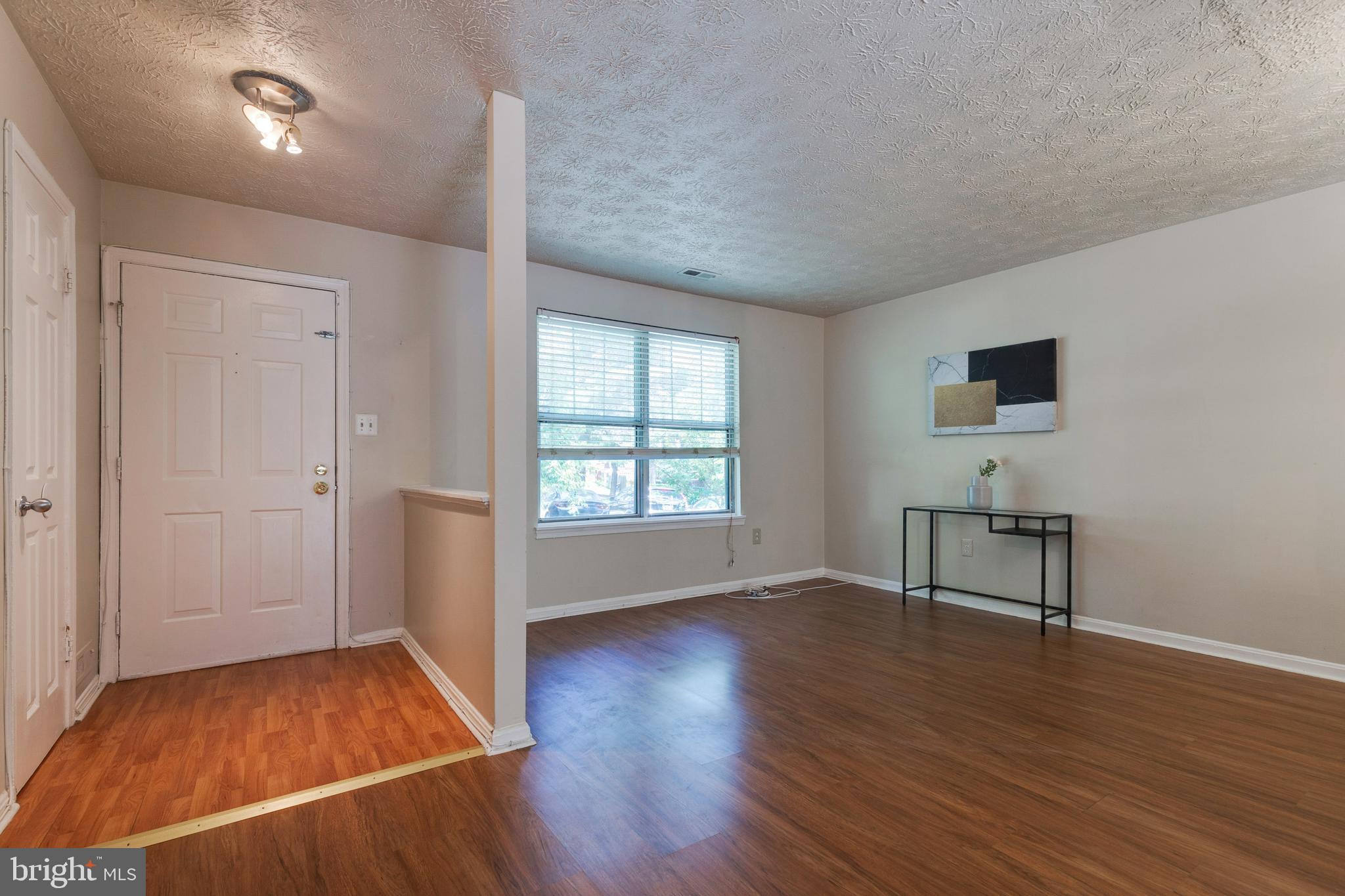 GUNNERS LAKE VILLAGE - Residential