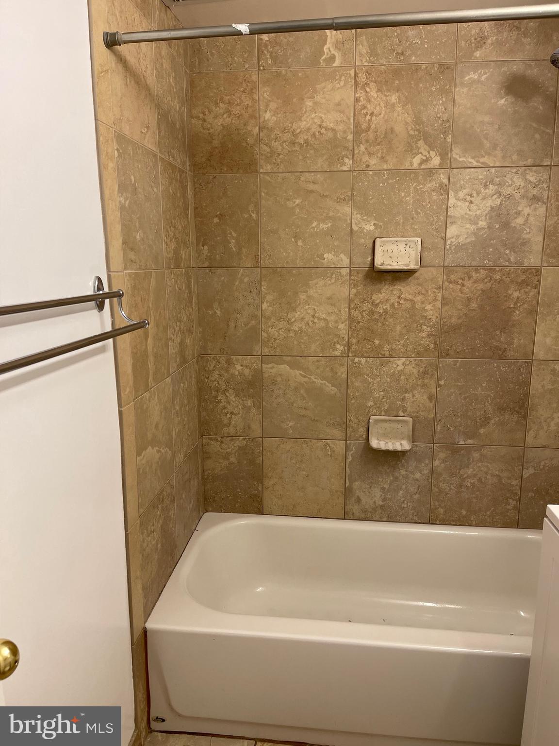 SPRINGLAKE - Residential Lease