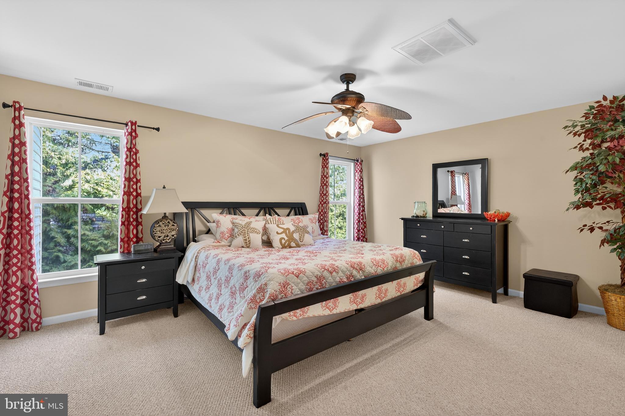 GRANDE AT CANAL POINTE - Residential