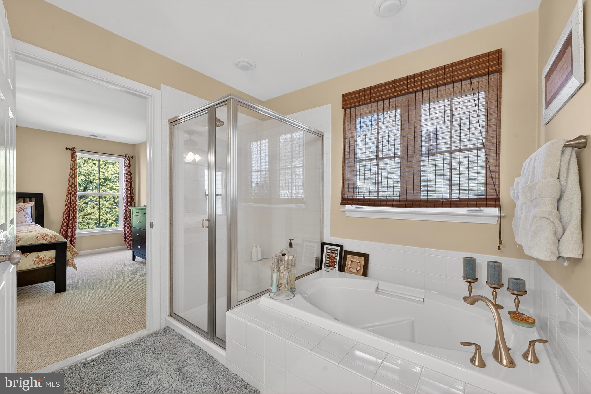 GRANDE AT CANAL POINTE - Residential