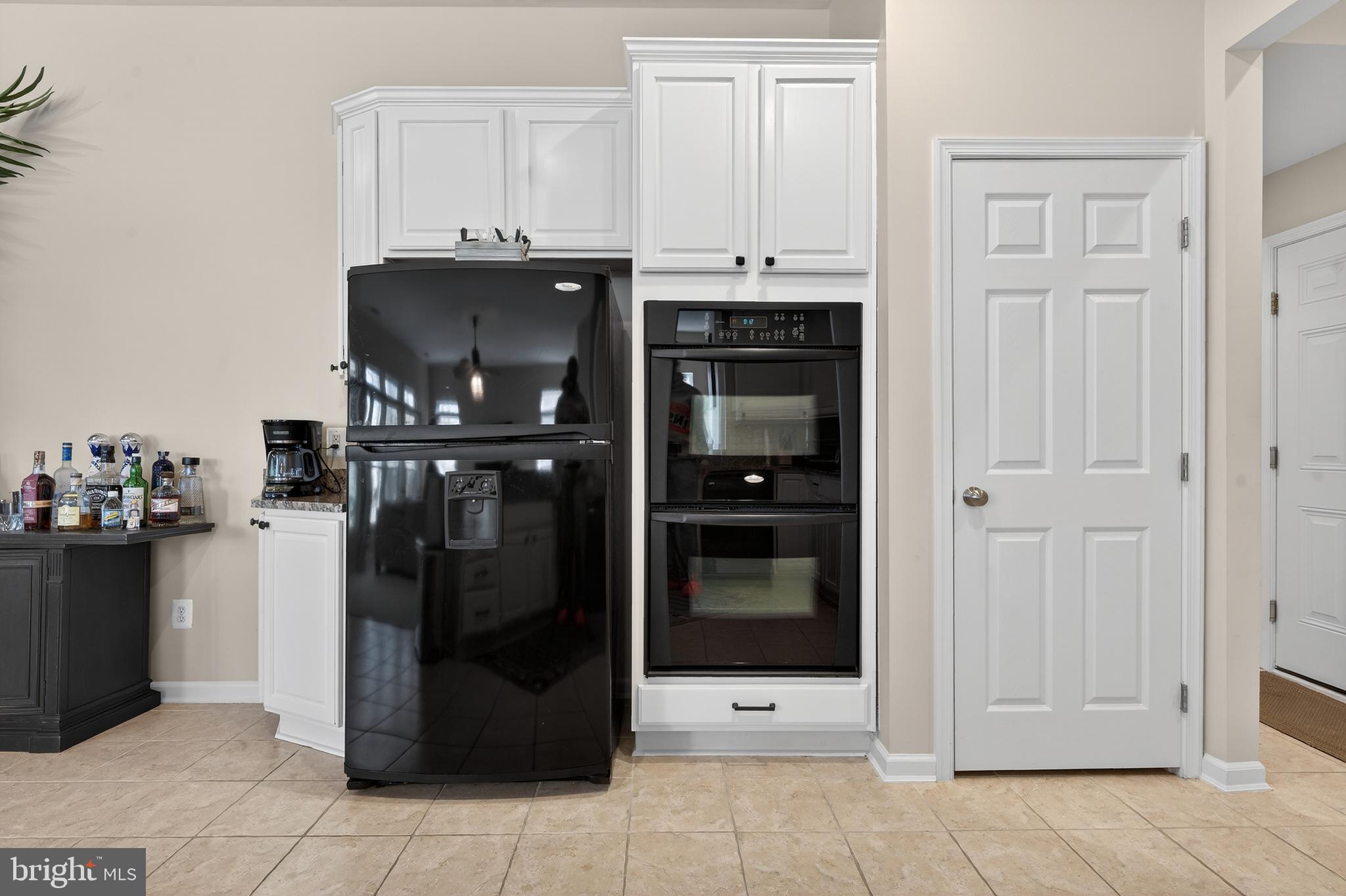 GRANDE AT CANAL POINTE - Residential