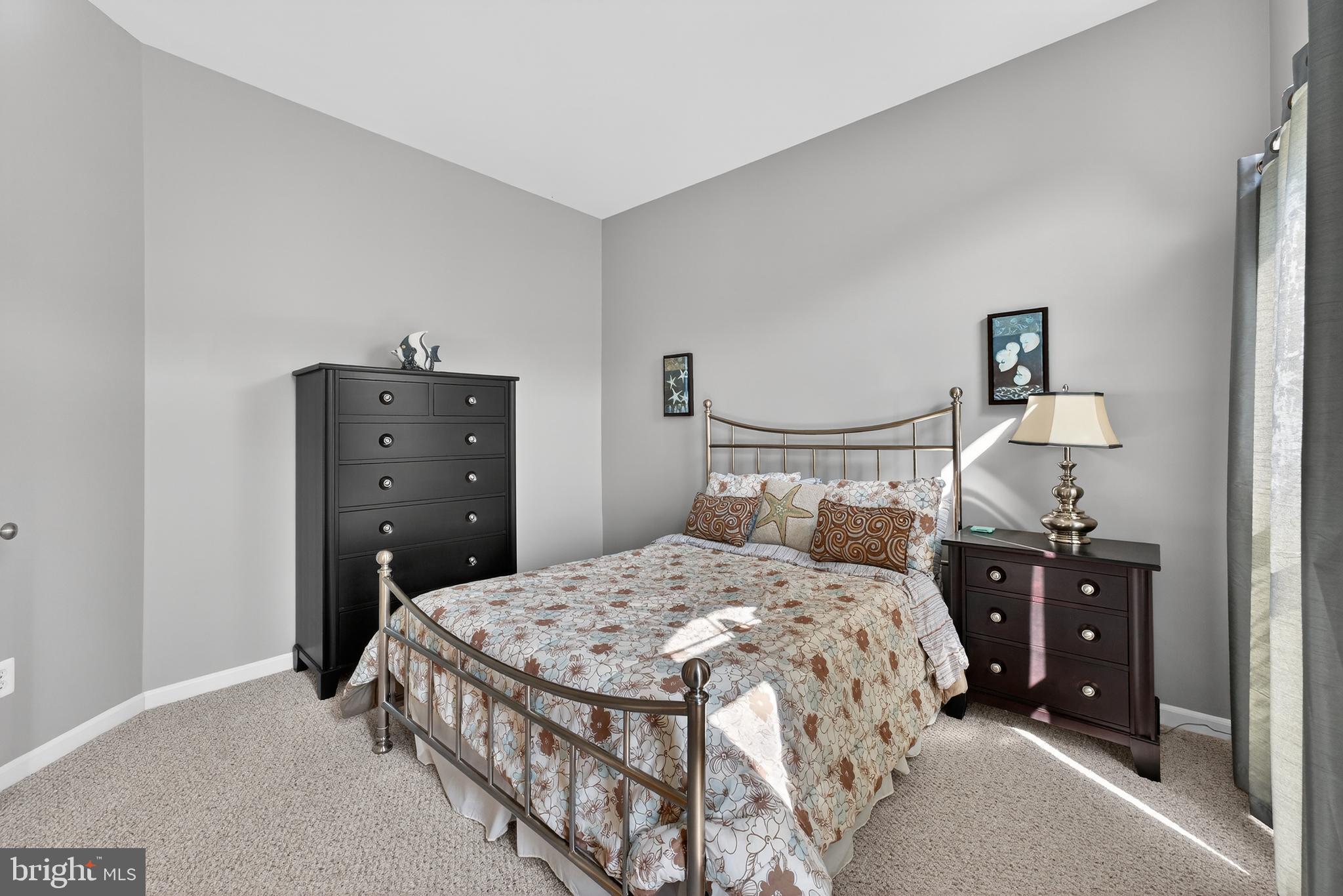 GRANDE AT CANAL POINTE - Residential