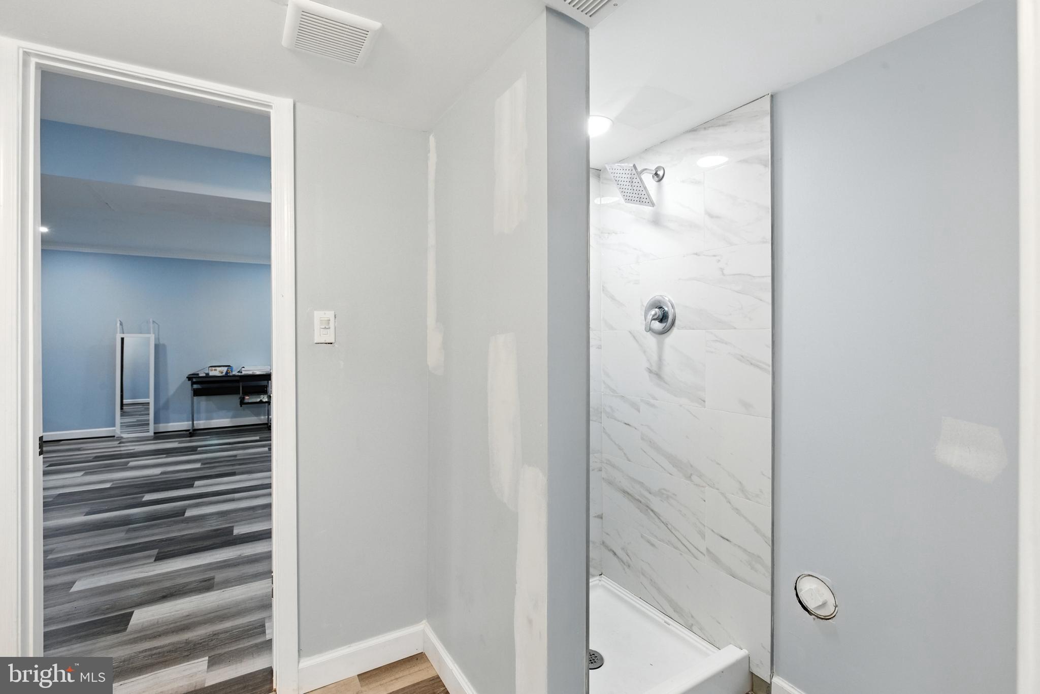 BENTLEY PARK - Residential