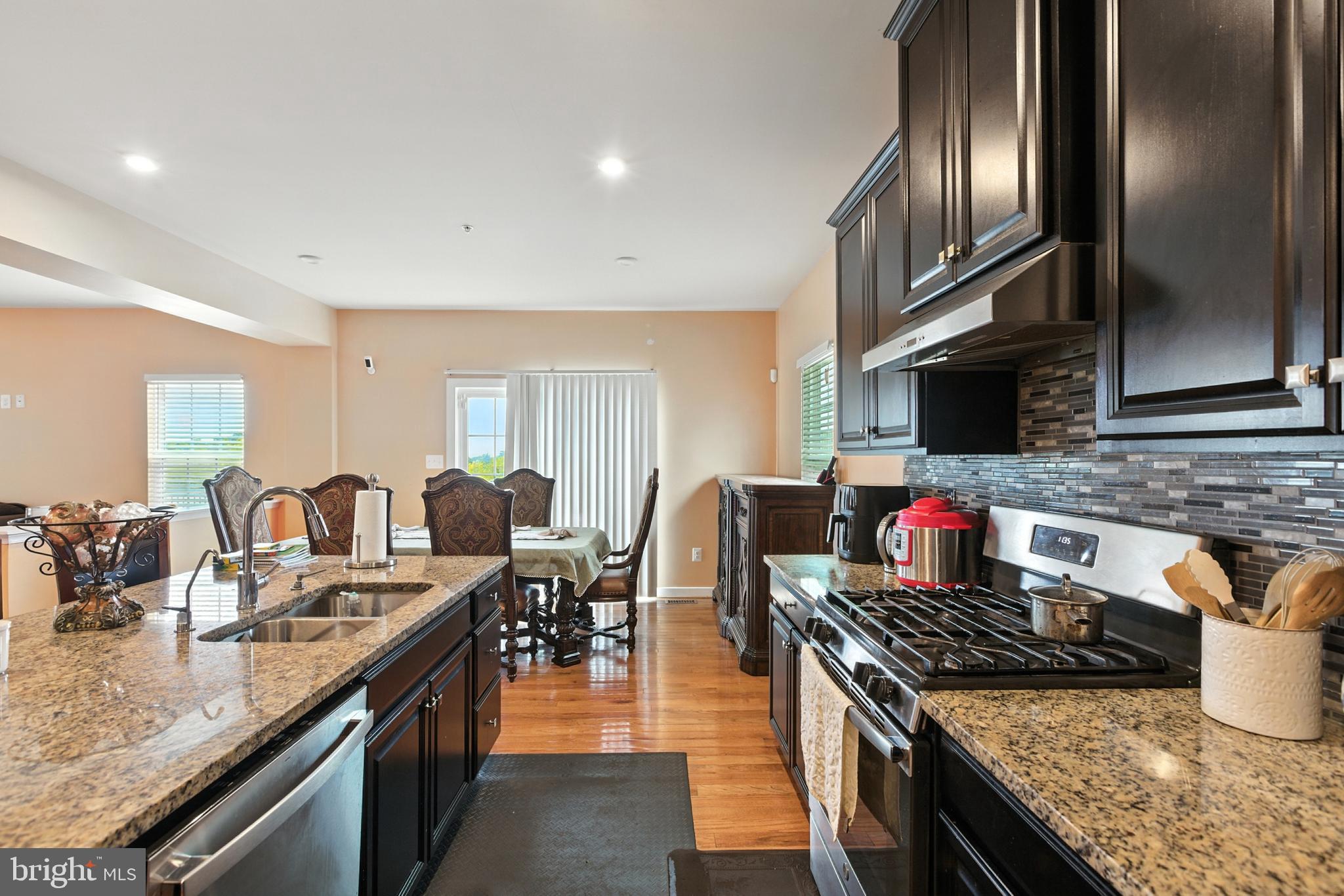 BENTLEY PARK - Residential