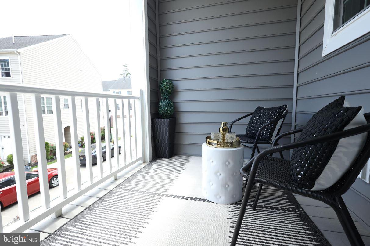 MCMULLEN SQUARE - Residential