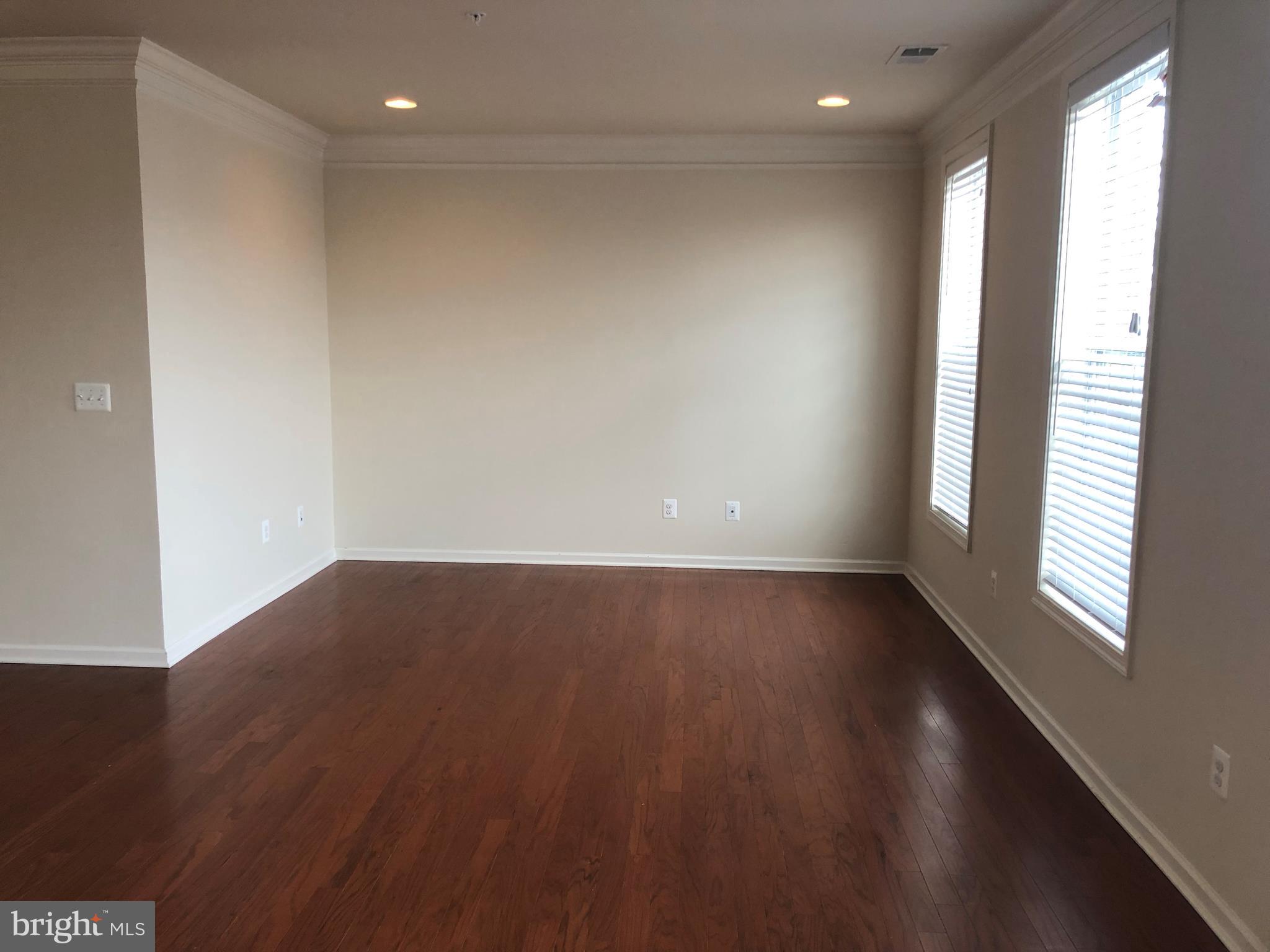 BUCKINGHAM AT LOUDOUN VALLEY - Residential