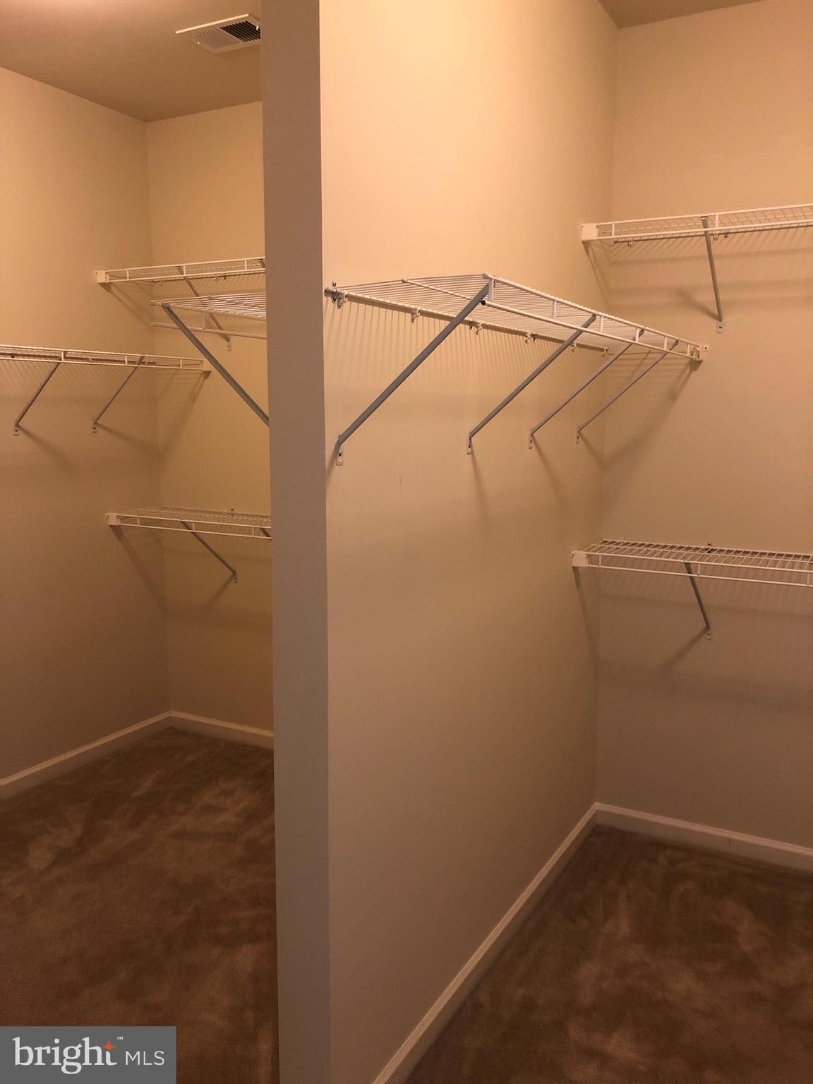 BUCKINGHAM AT LOUDOUN VALLEY - Residential