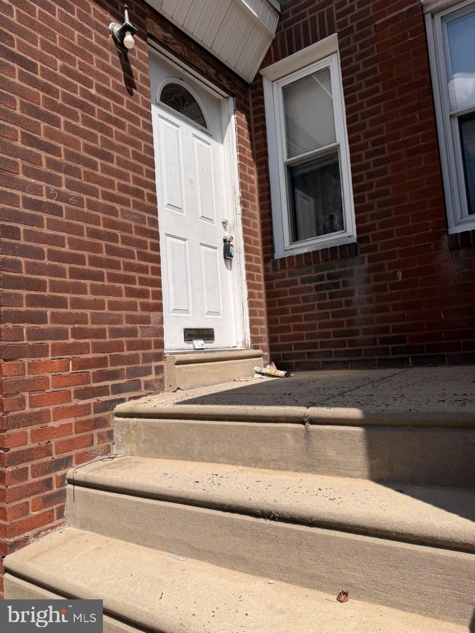 633 BRILL STREET